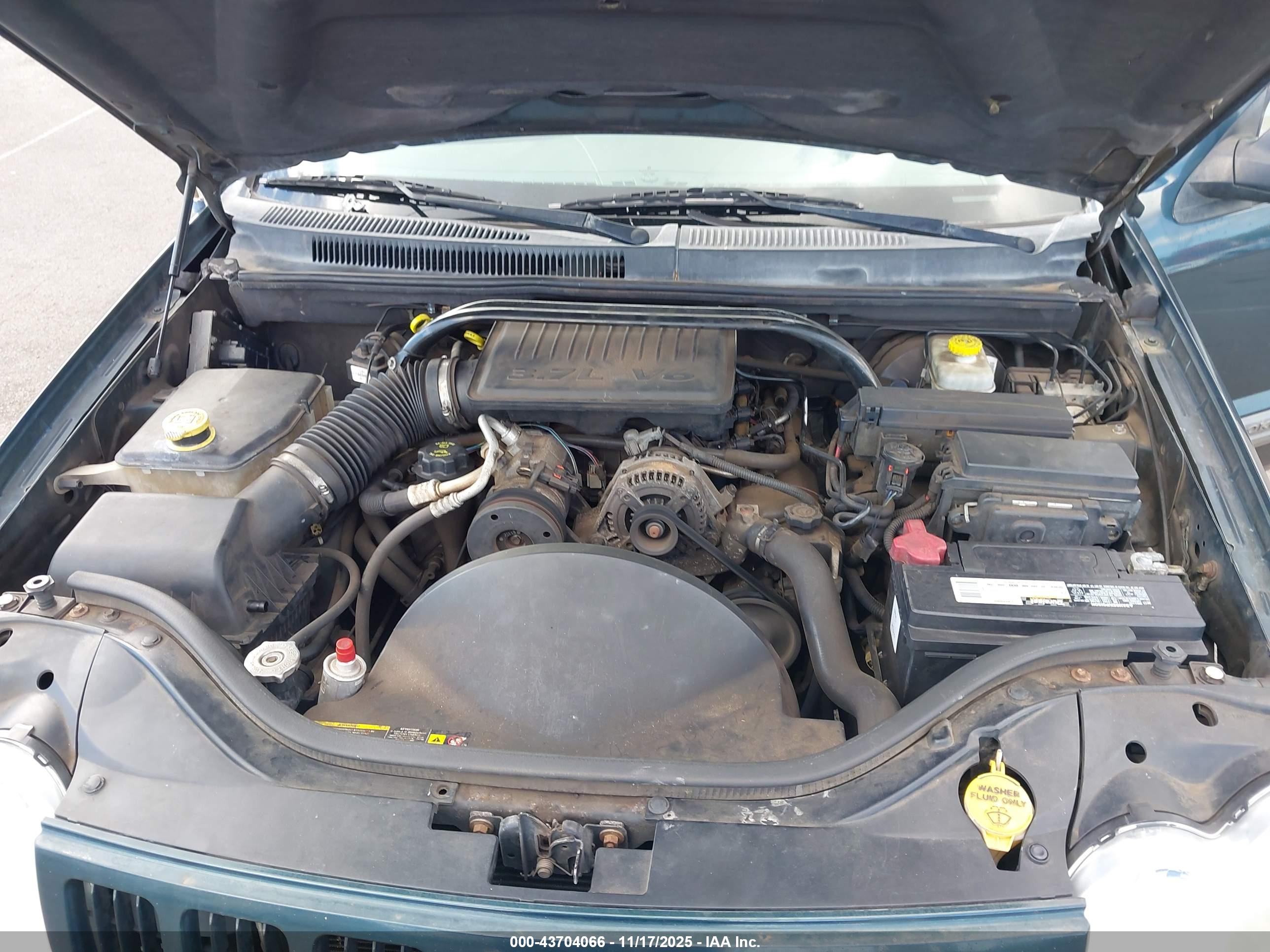 JEEP GRAND image 10