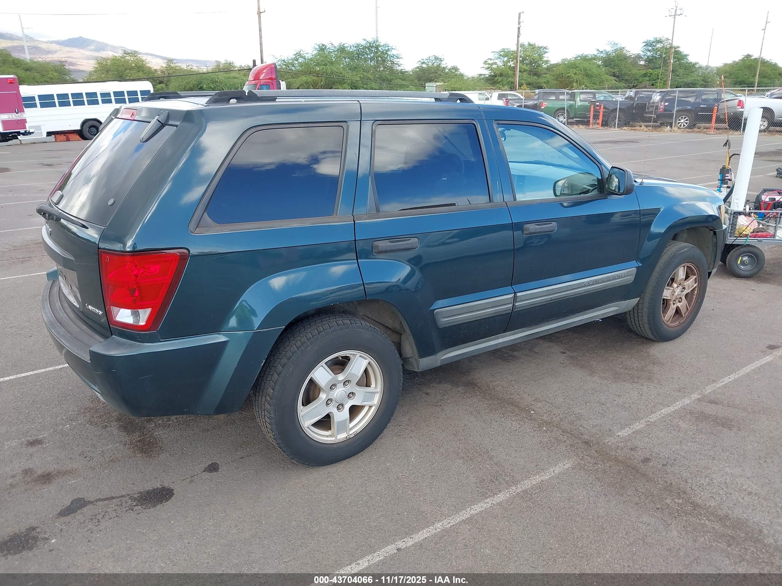 JEEP GRAND image 4