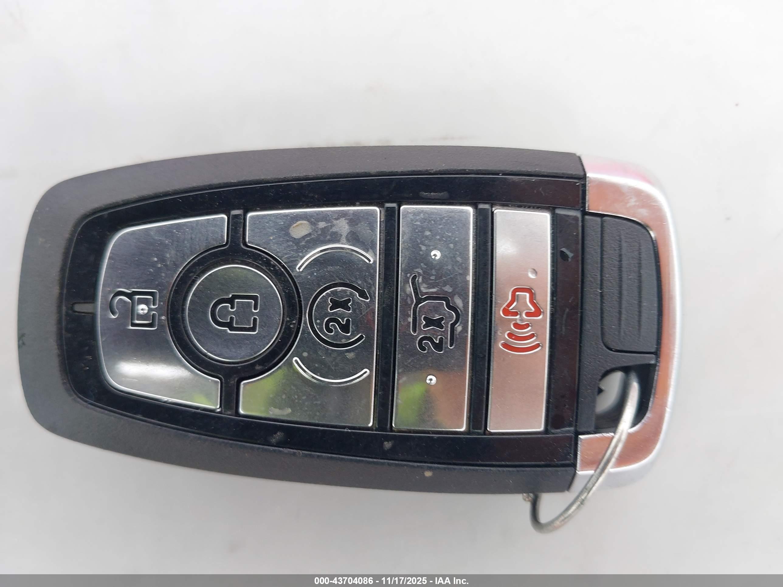 FORD ESCAPE image 11