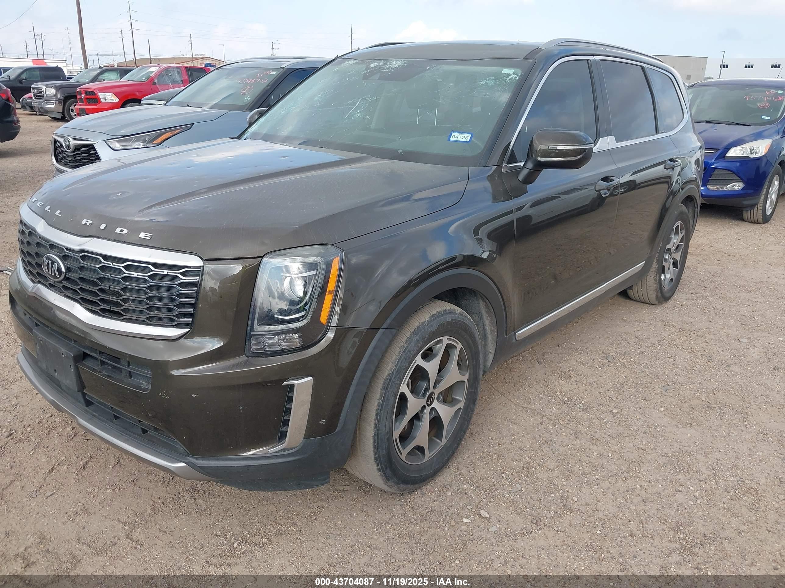 KIA TELLURIDE image 2