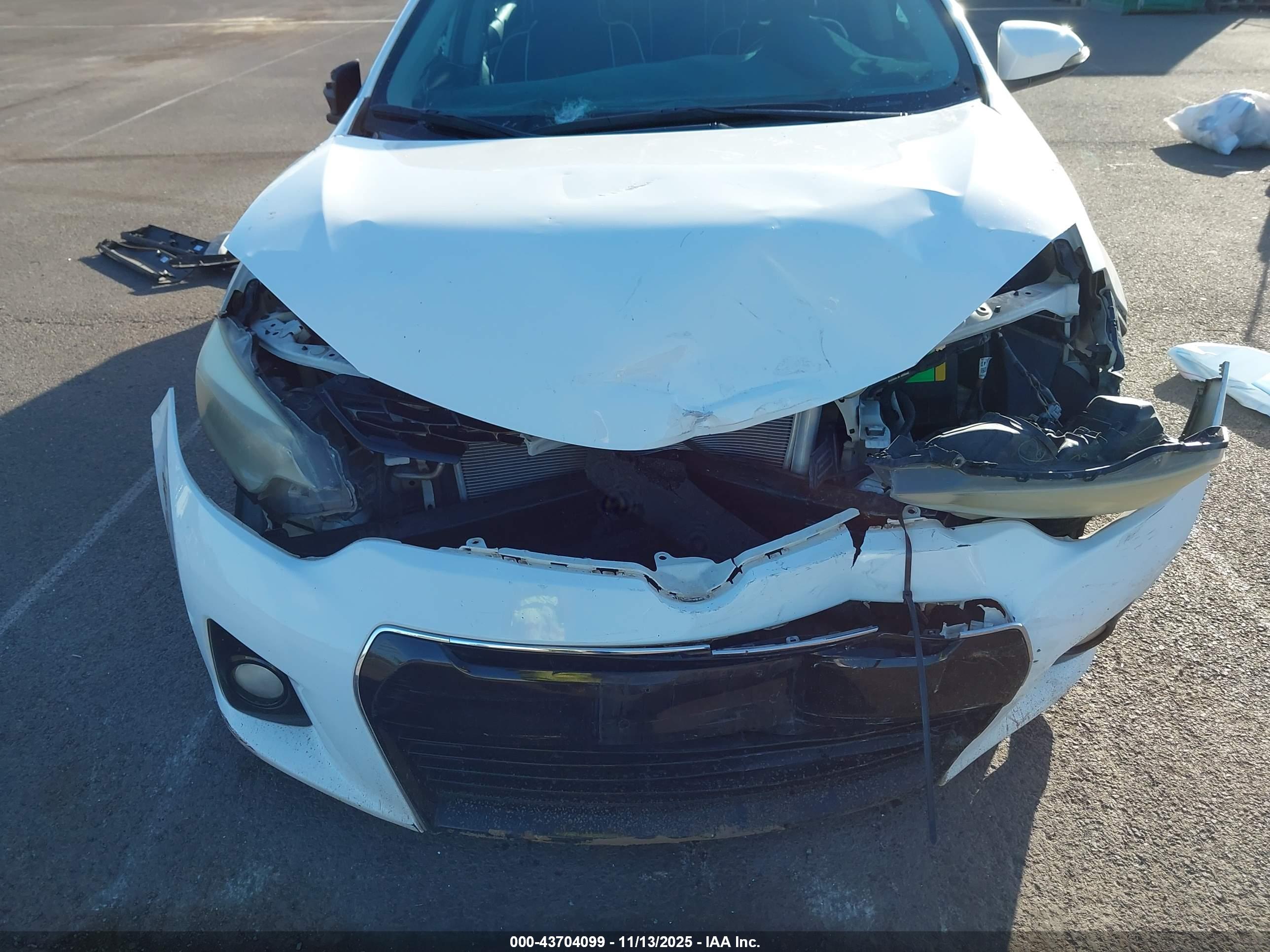 TOYOTA COROLLA image 6