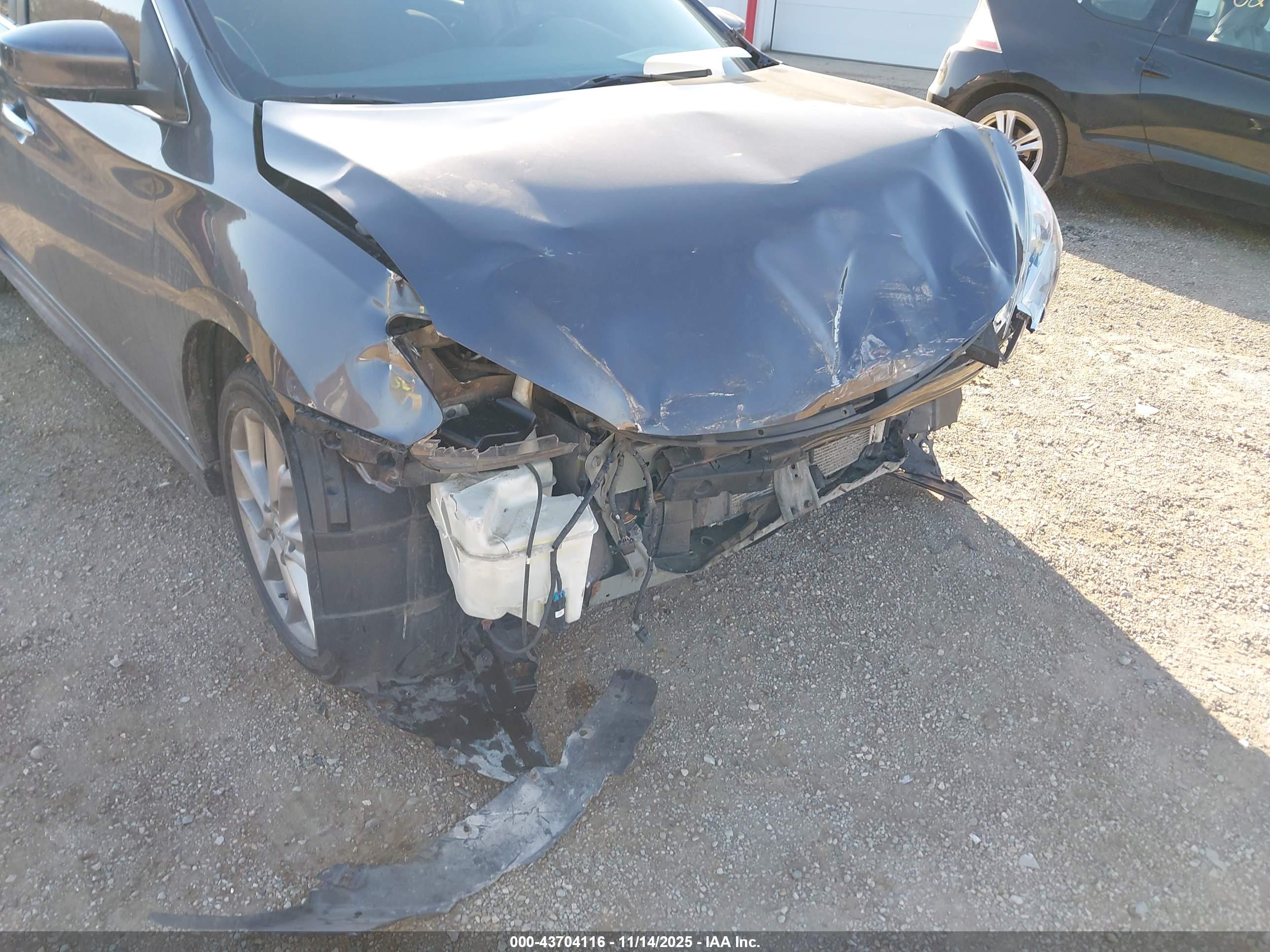 NISSAN SENTRA image 6