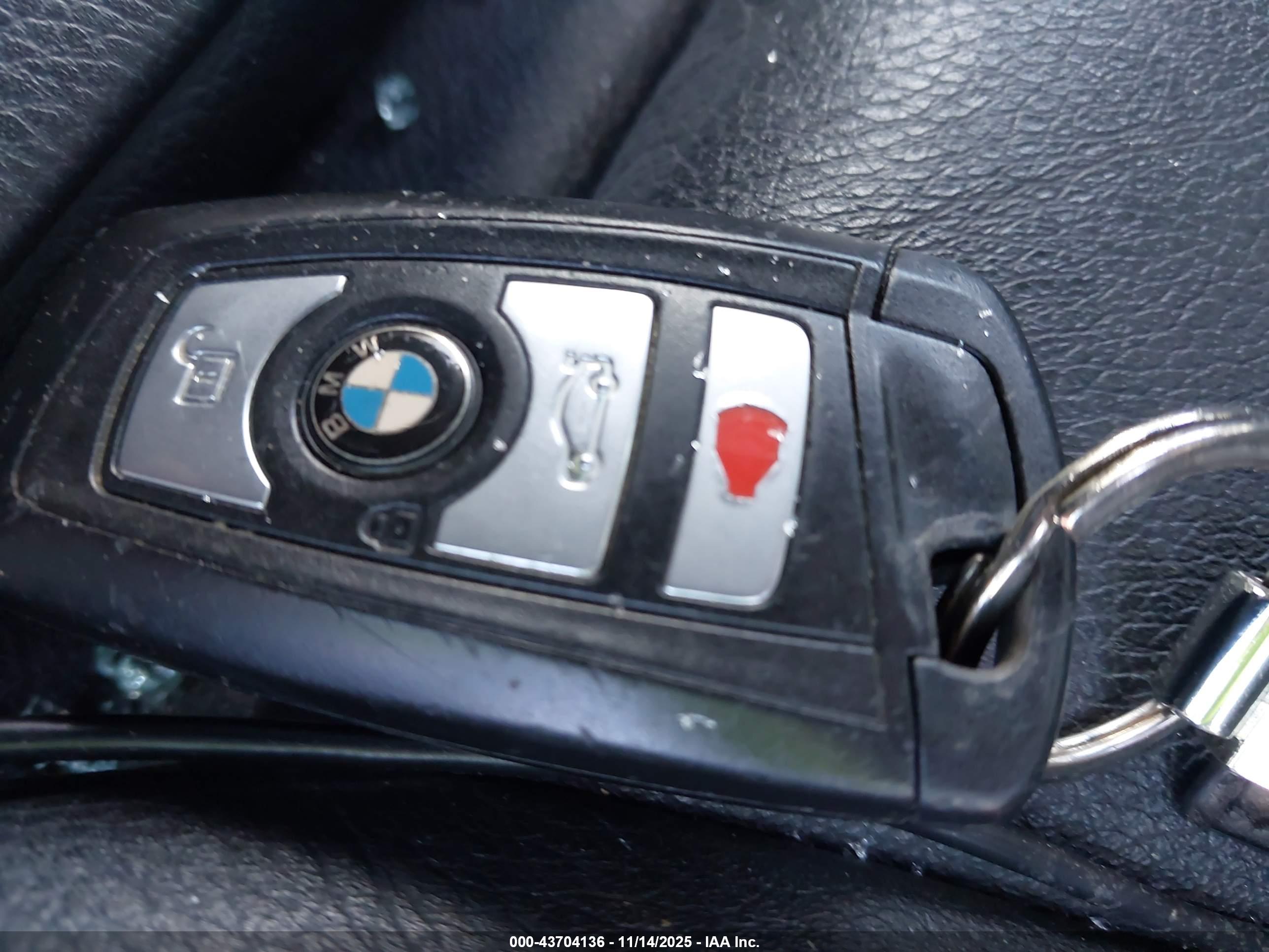 BMW 528I image 11