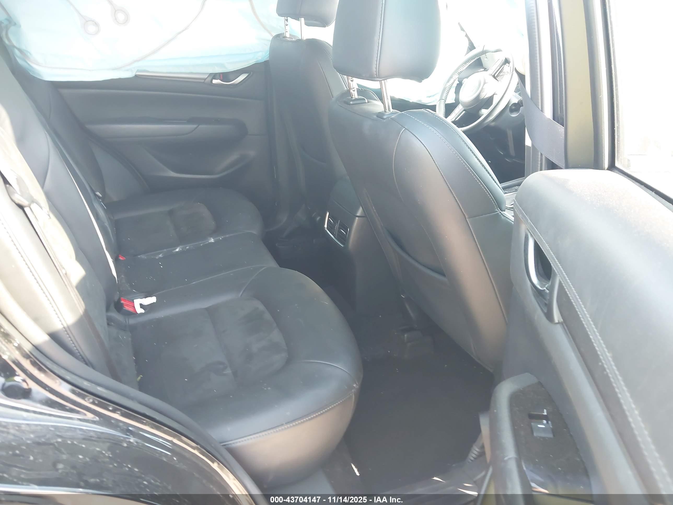 MAZDA CX-5 image 8