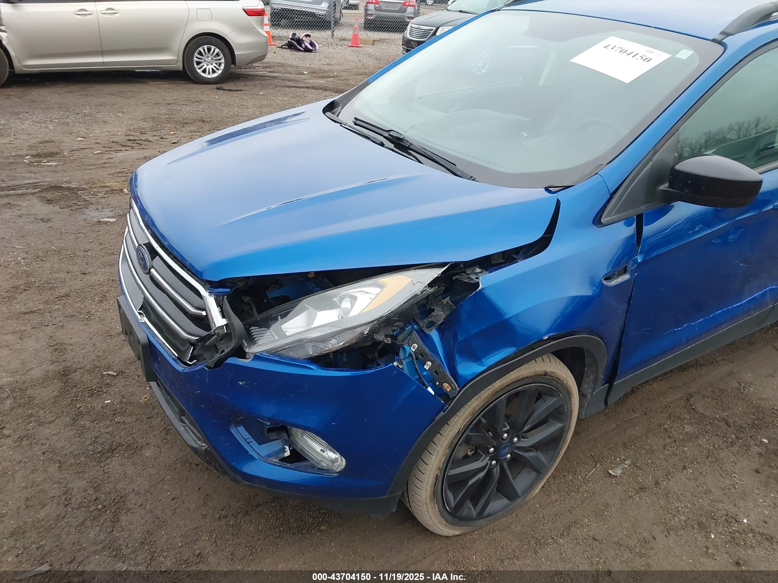 FORD ESCAPE image 6