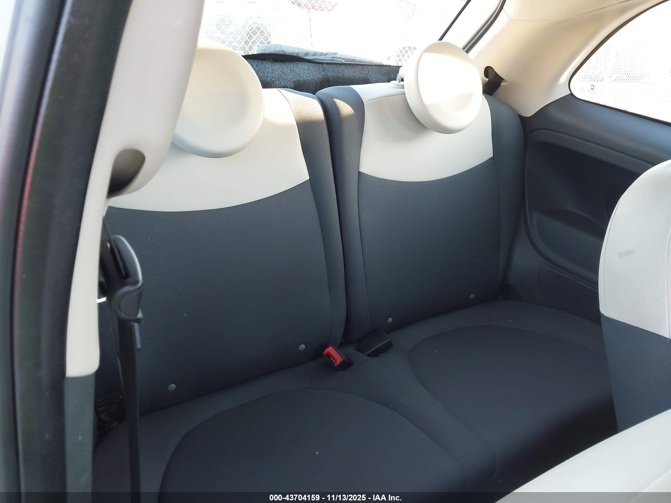 FIAT 500 image 8