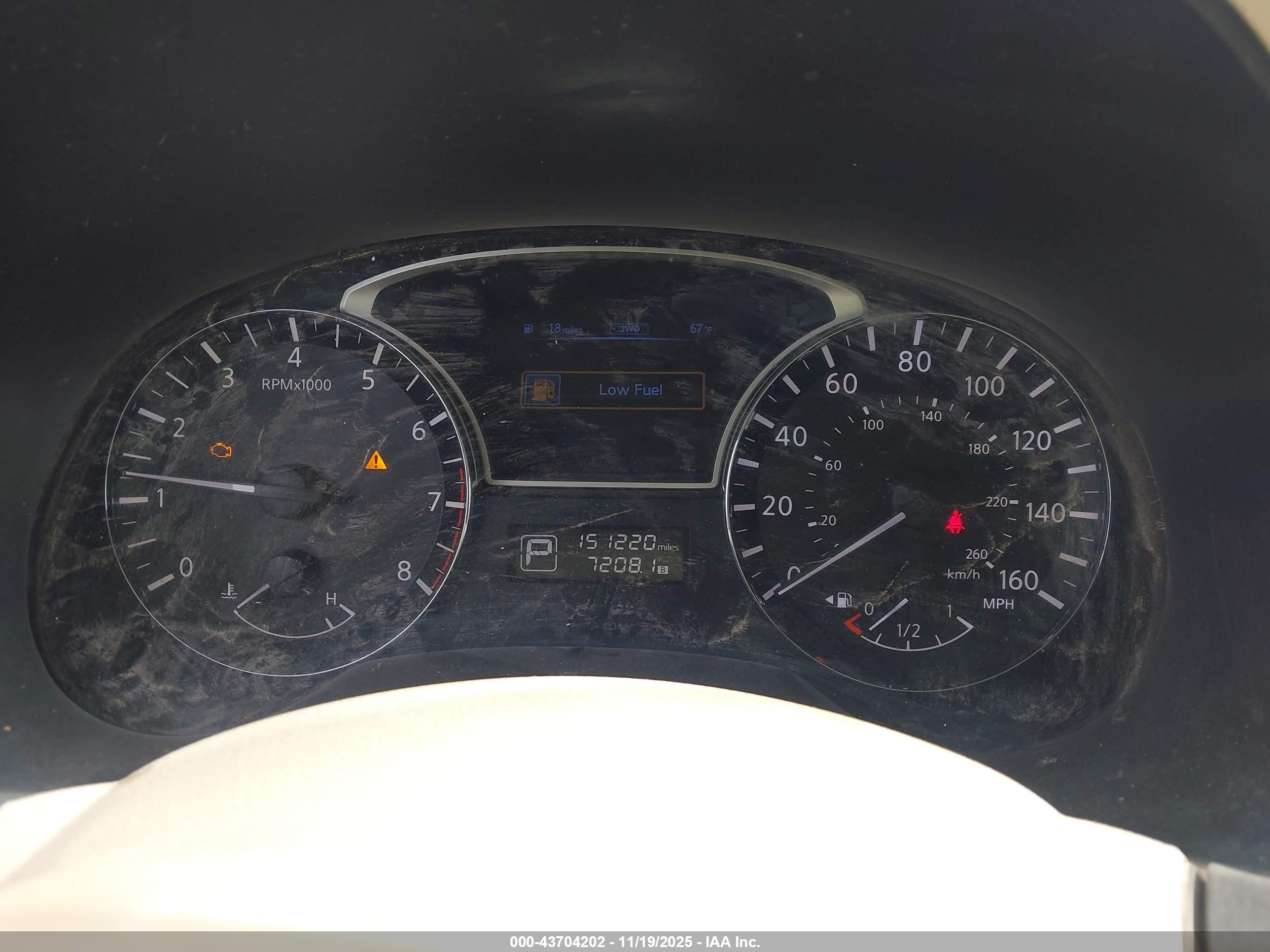 NISSAN PATHFINDER image 7