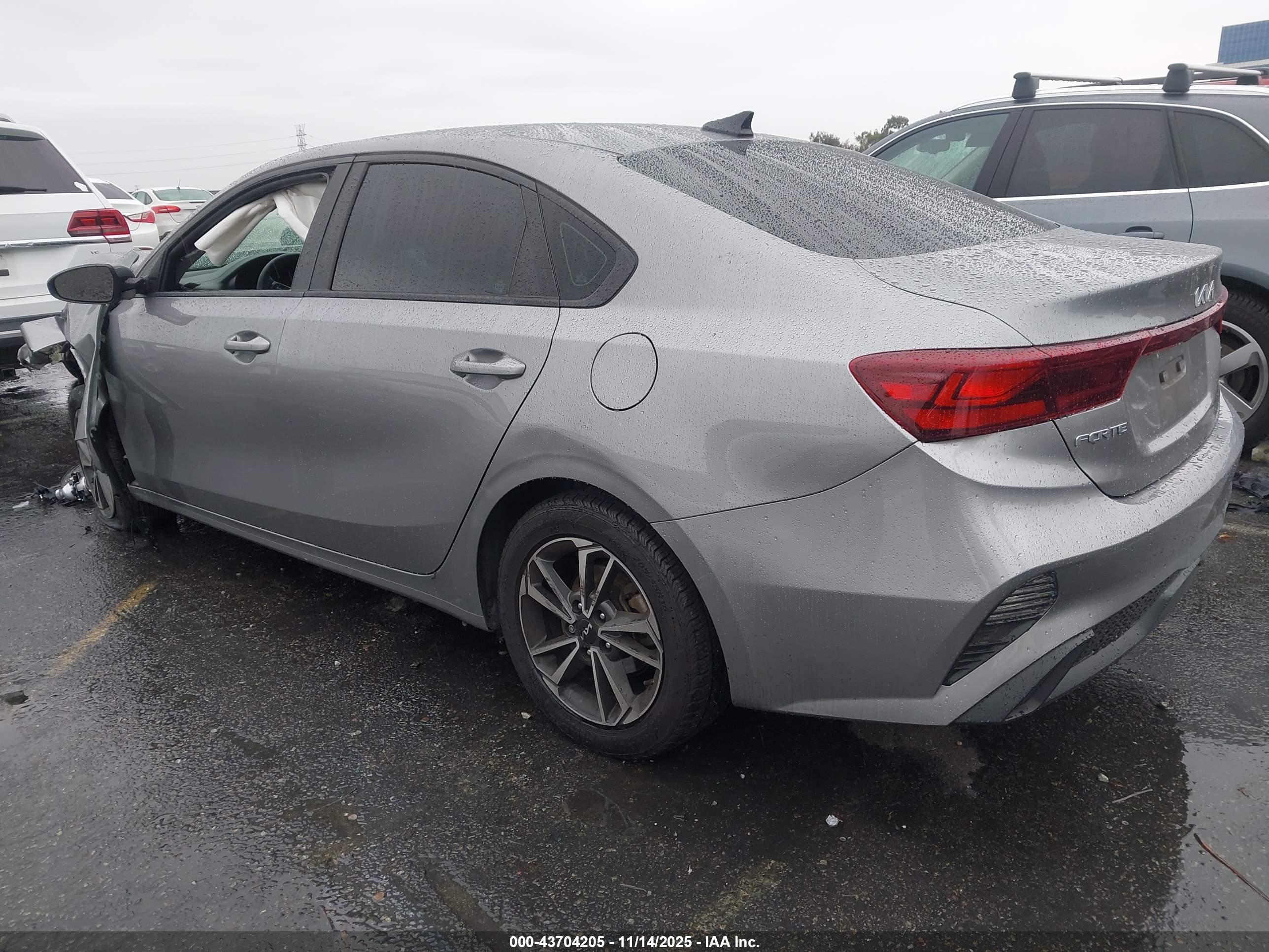 KIA FORTE image 3