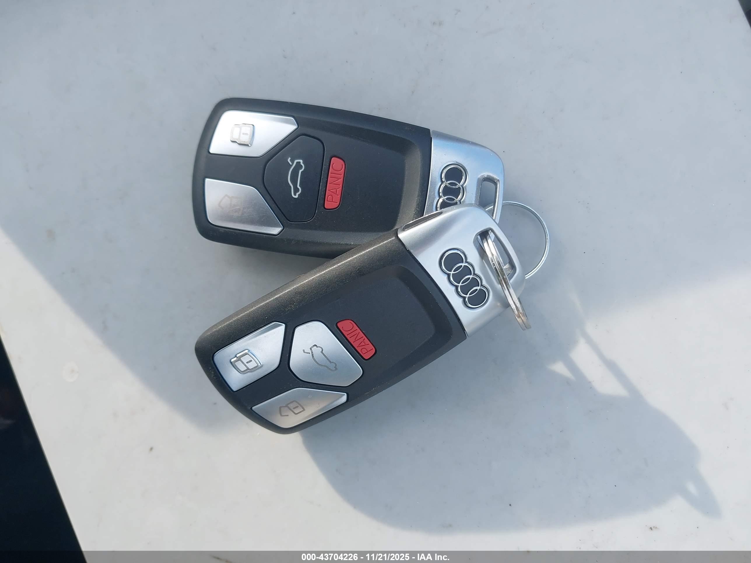 AUDI Q5 image 11