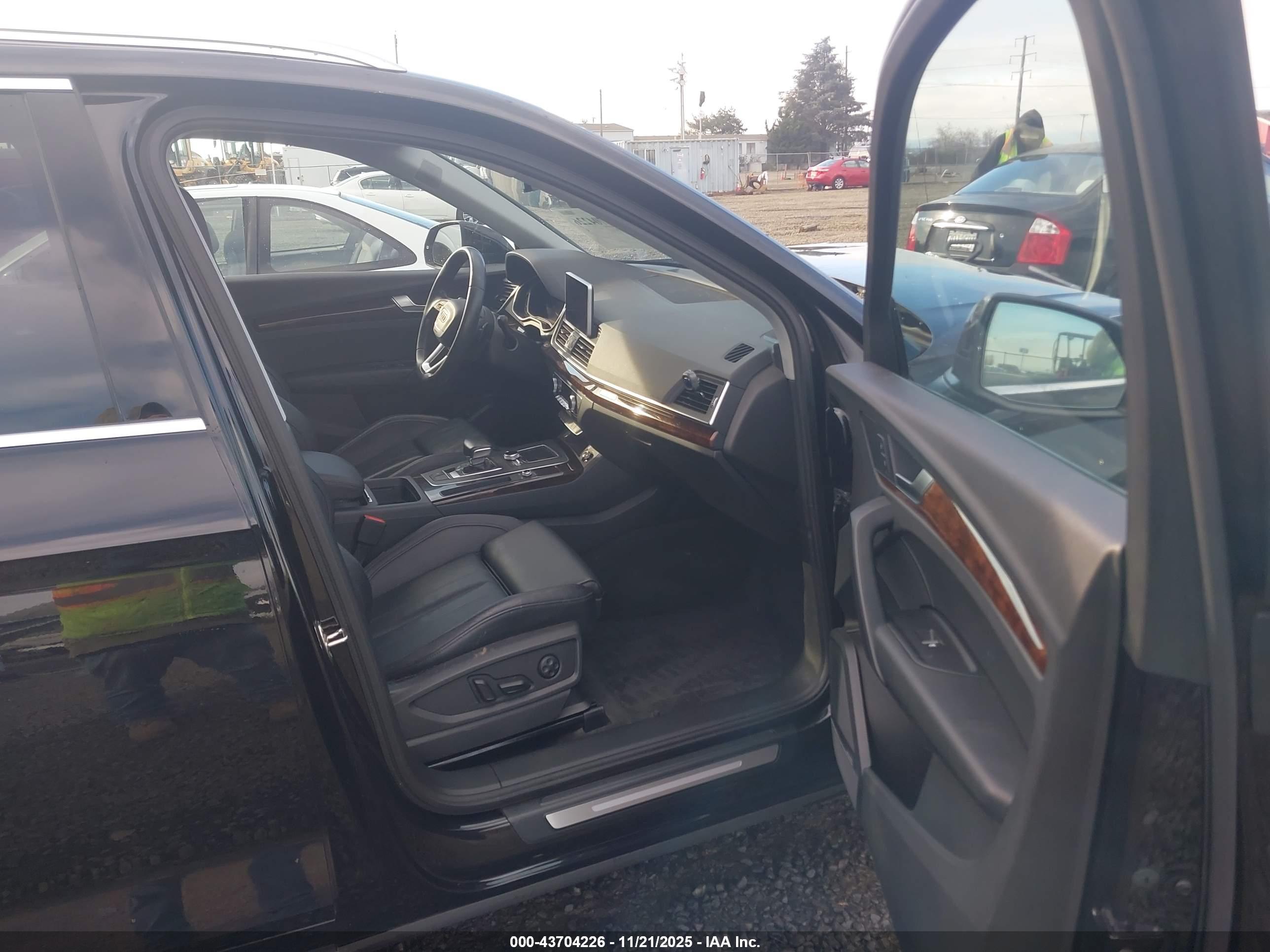 AUDI Q5 image 5