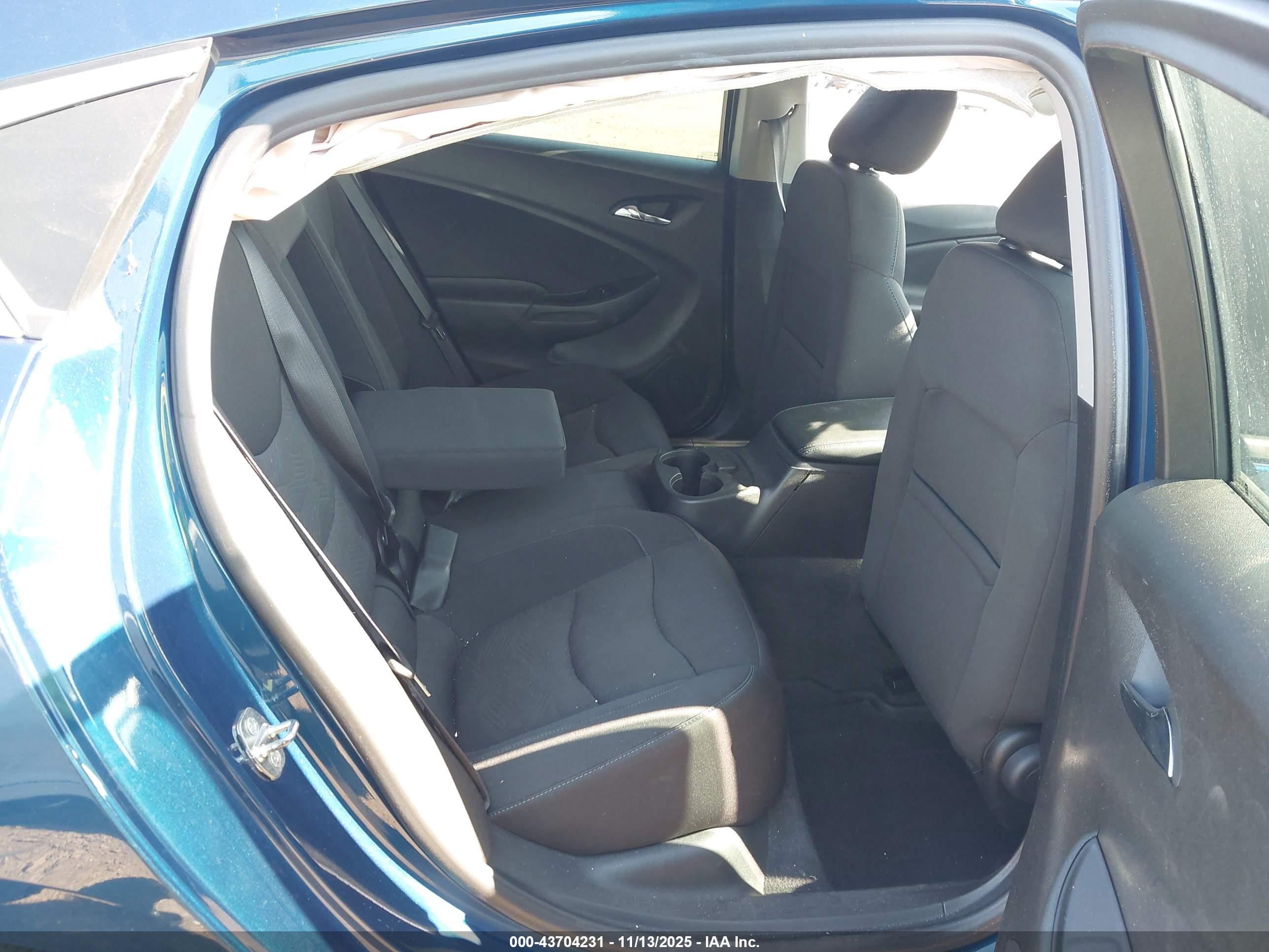 CHEVROLET VOLT image 8
