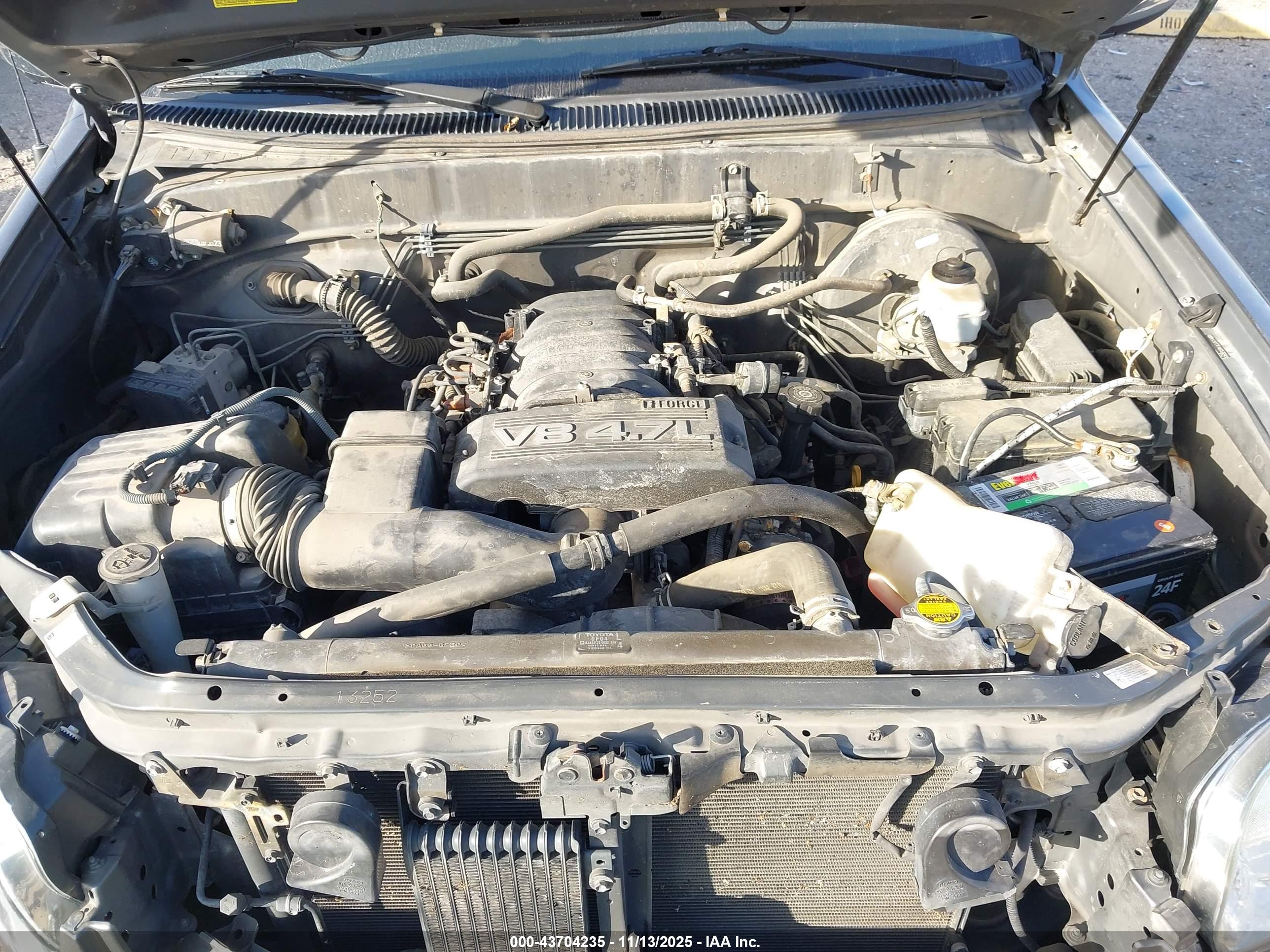 TOYOTA TUNDRA image 10