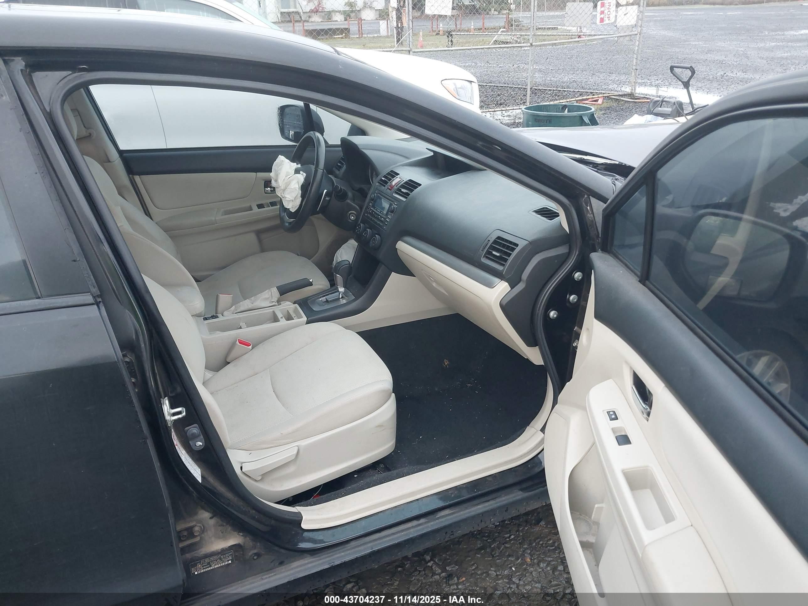 SUBARU IMPREZA image 5