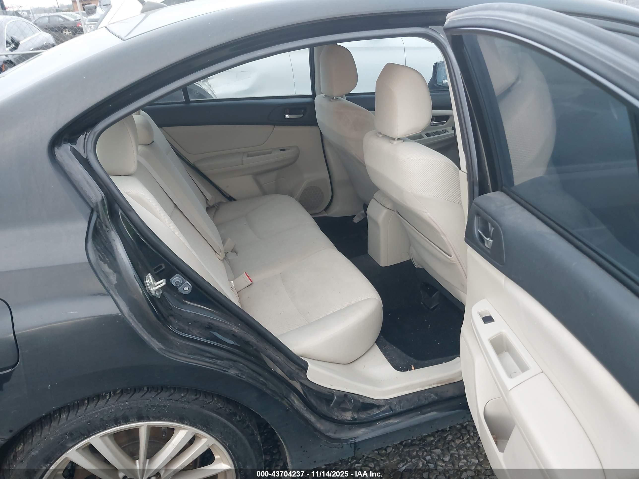 SUBARU IMPREZA image 8