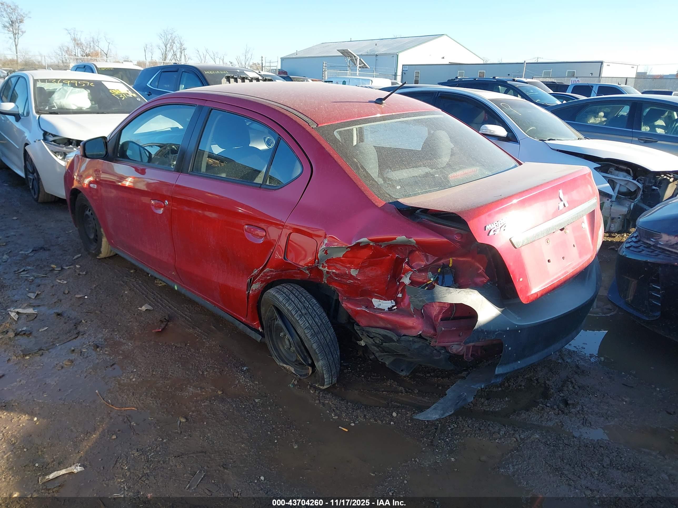 MITSUBISHI MIRAGE image 3