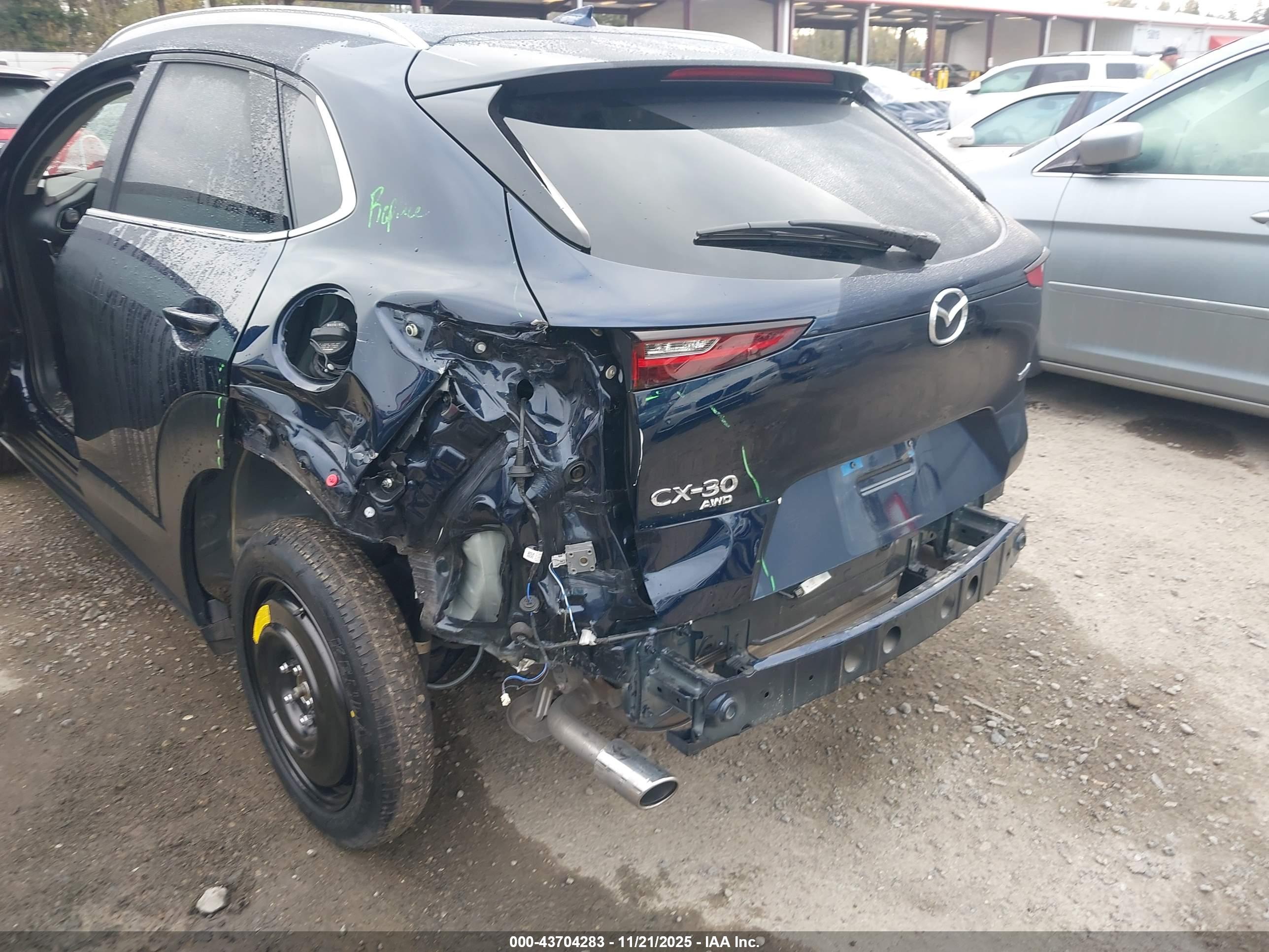 MAZDA CX-30 image 6