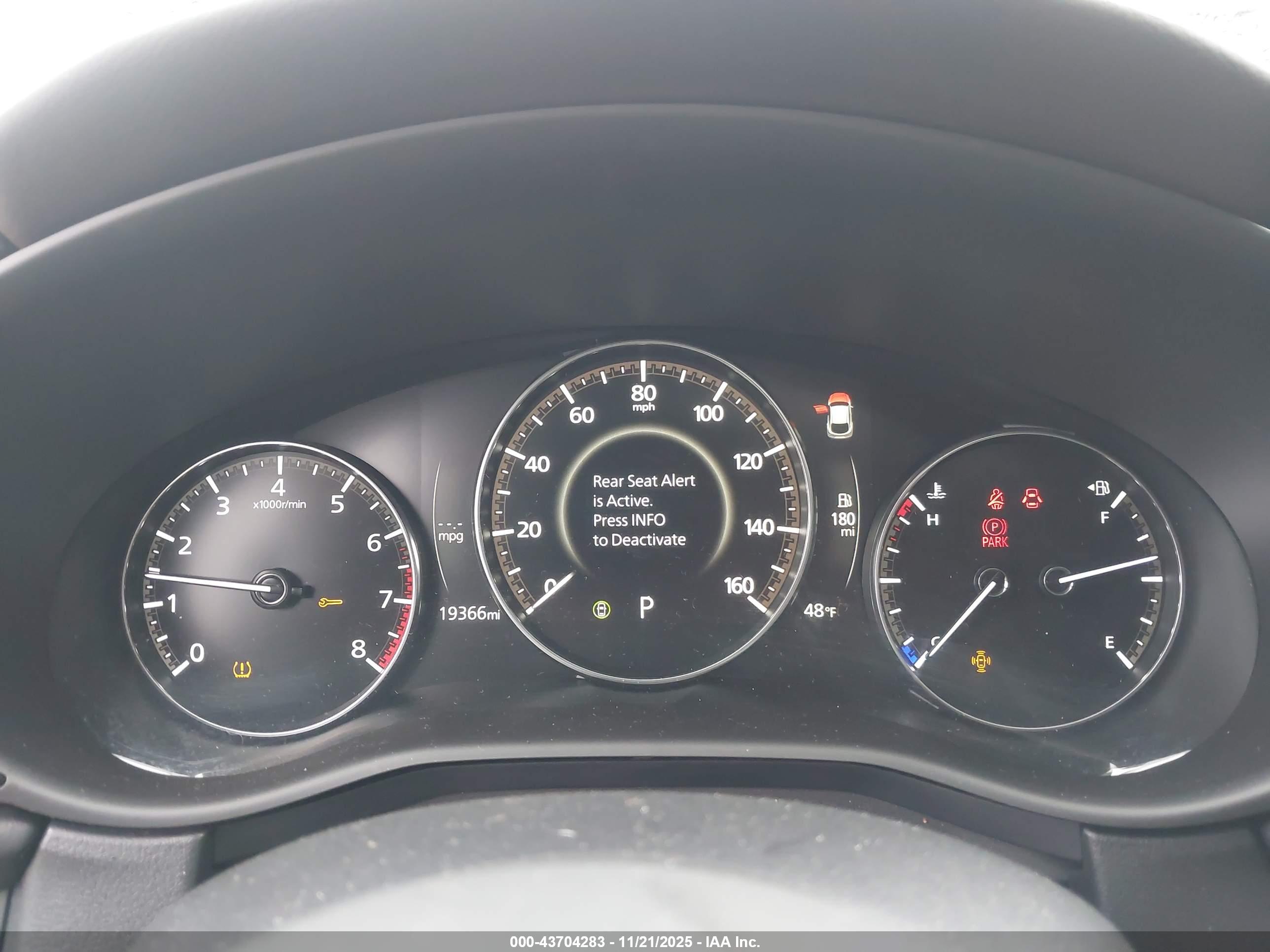 MAZDA CX-30 image 7