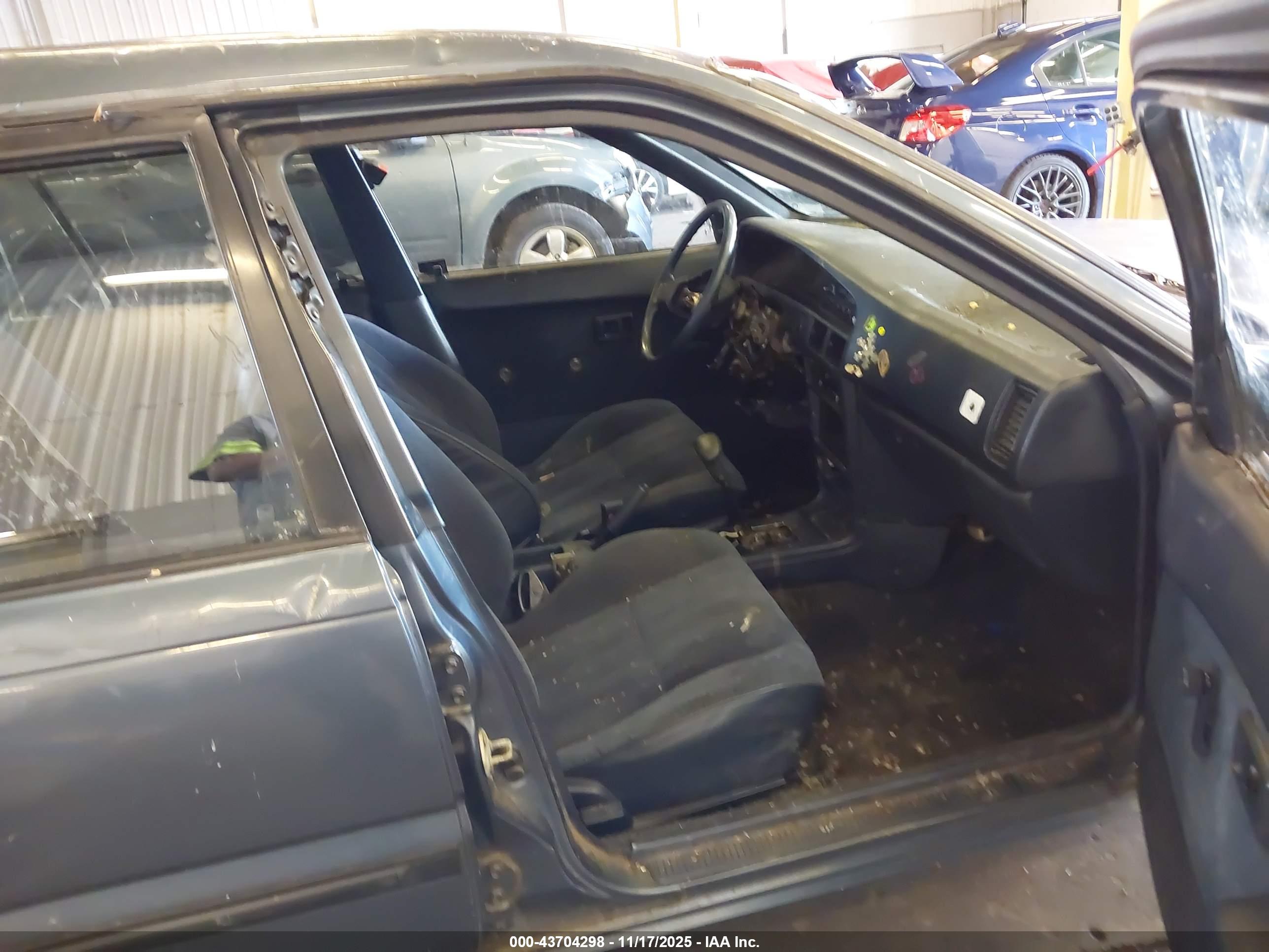 TOYOTA COROLLA image 5