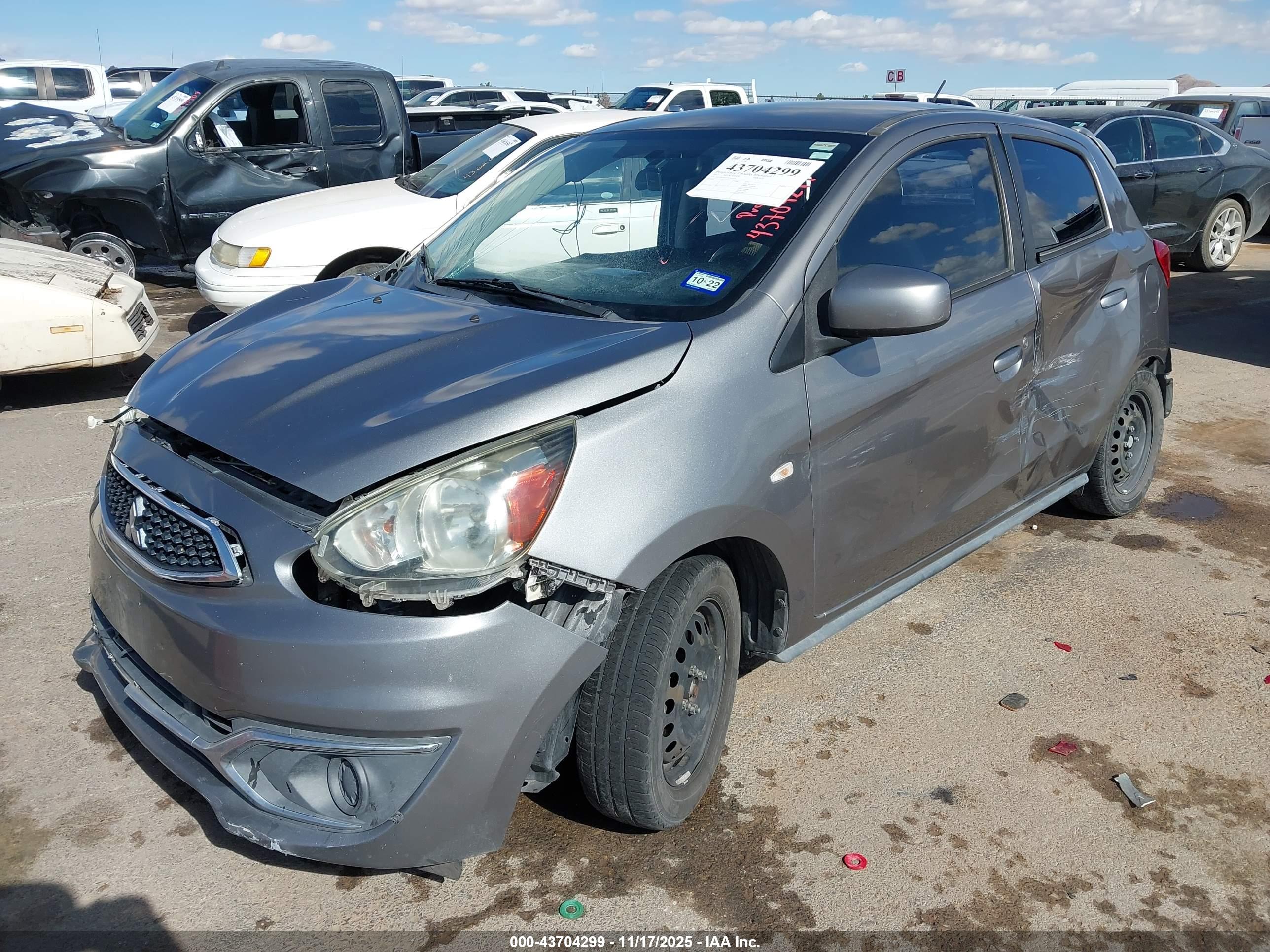 MITSUBISHI MIRAGE image 2