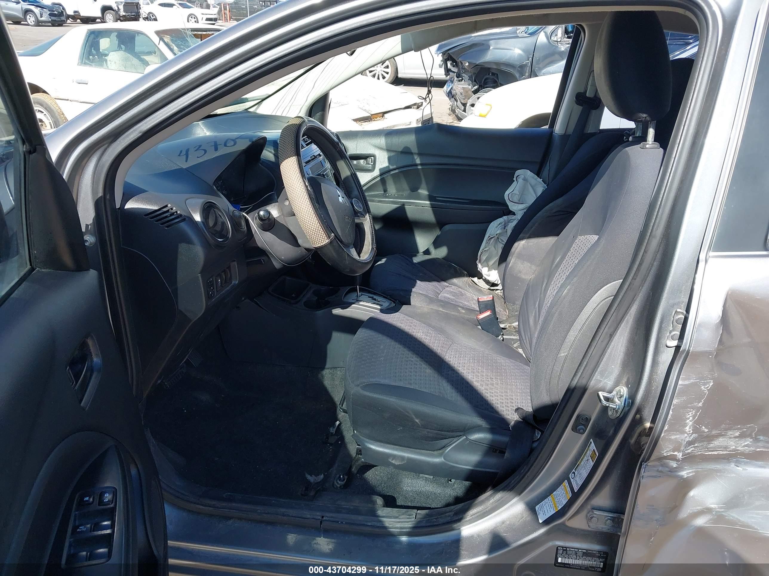 MITSUBISHI MIRAGE image 5