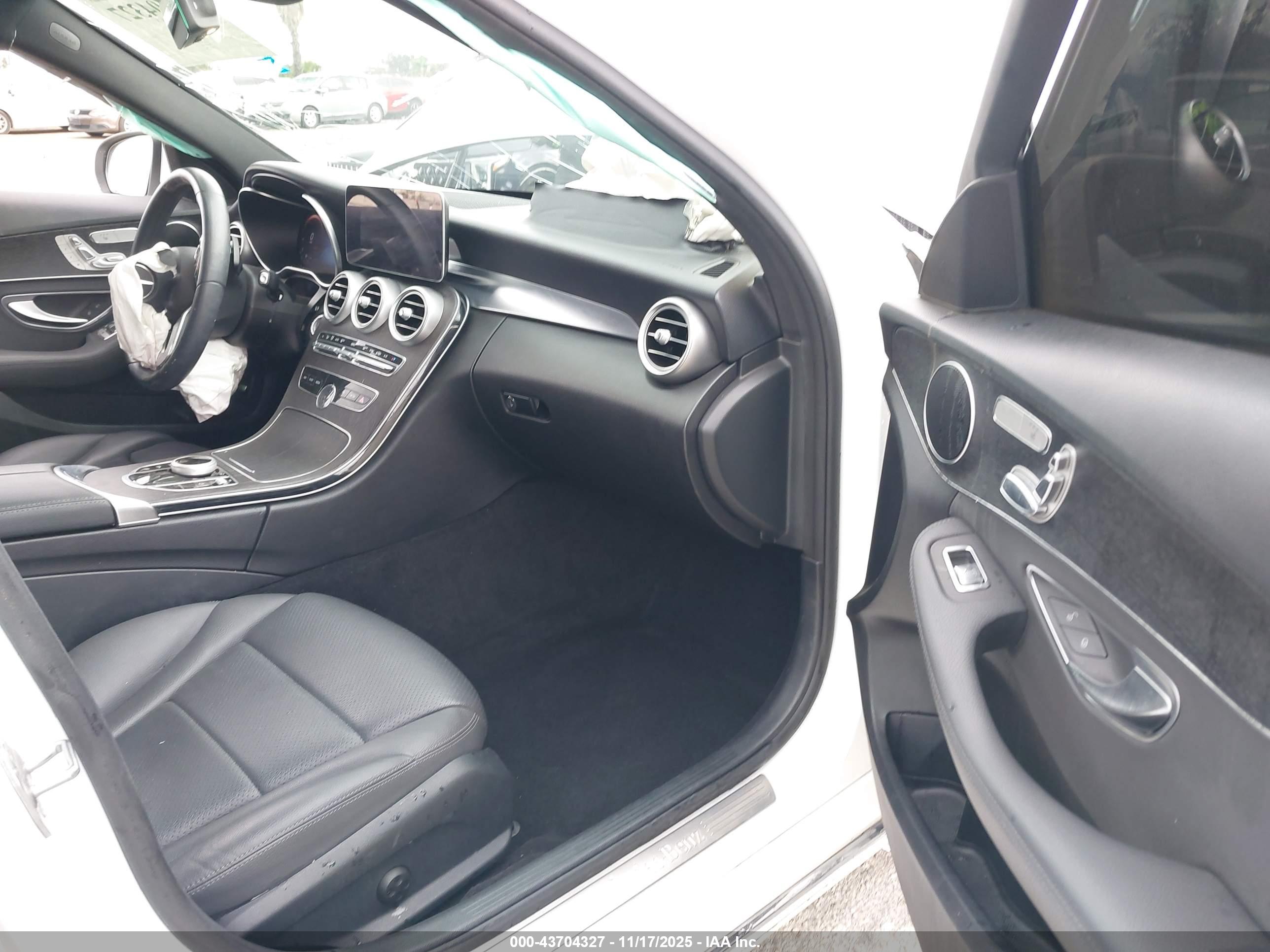 MERCEDES-BENZ C image 5