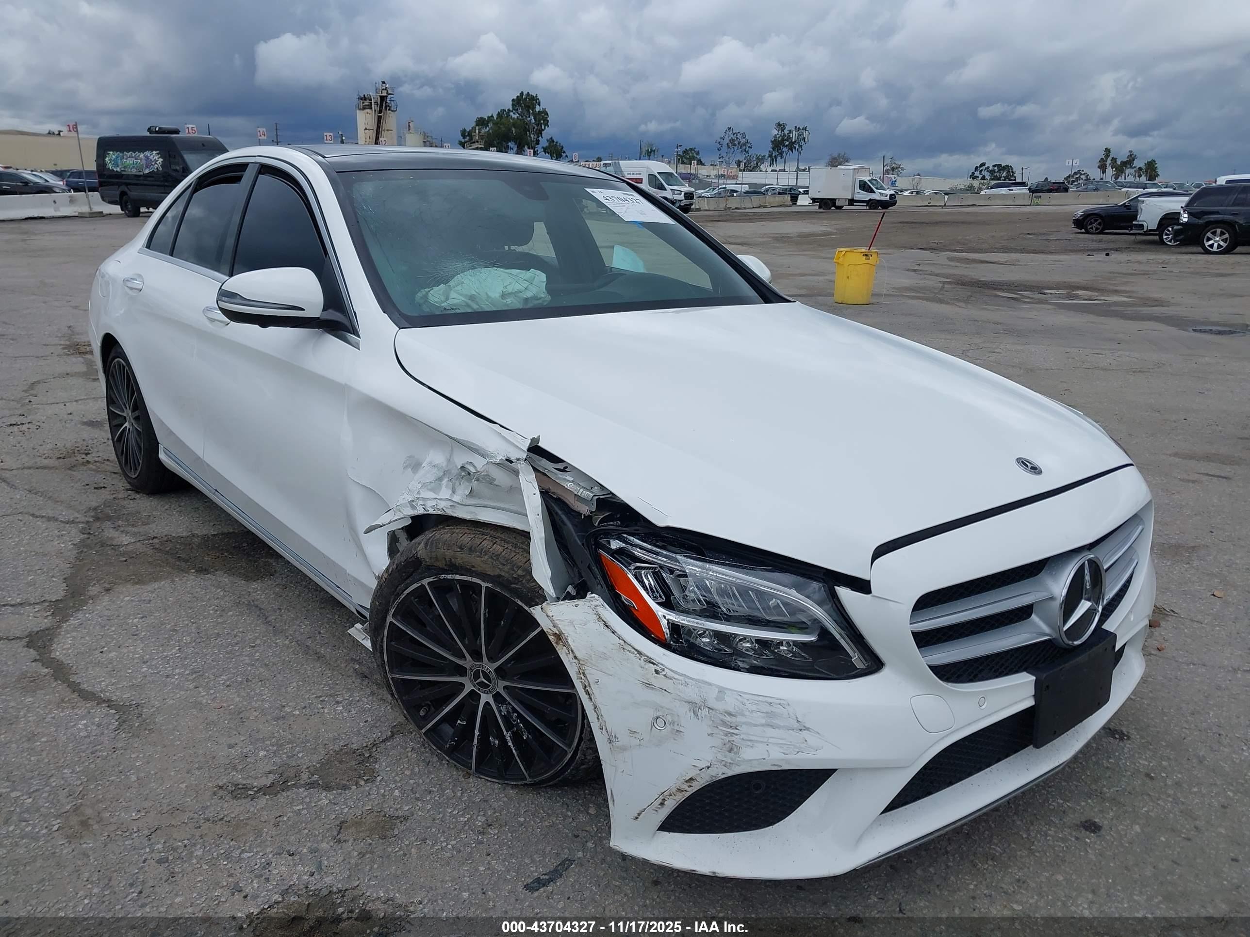 MERCEDES-BENZ C image 6