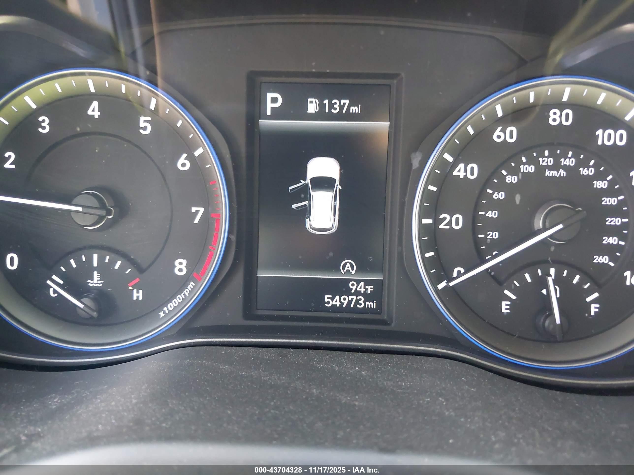 HYUNDAI KONA image 7