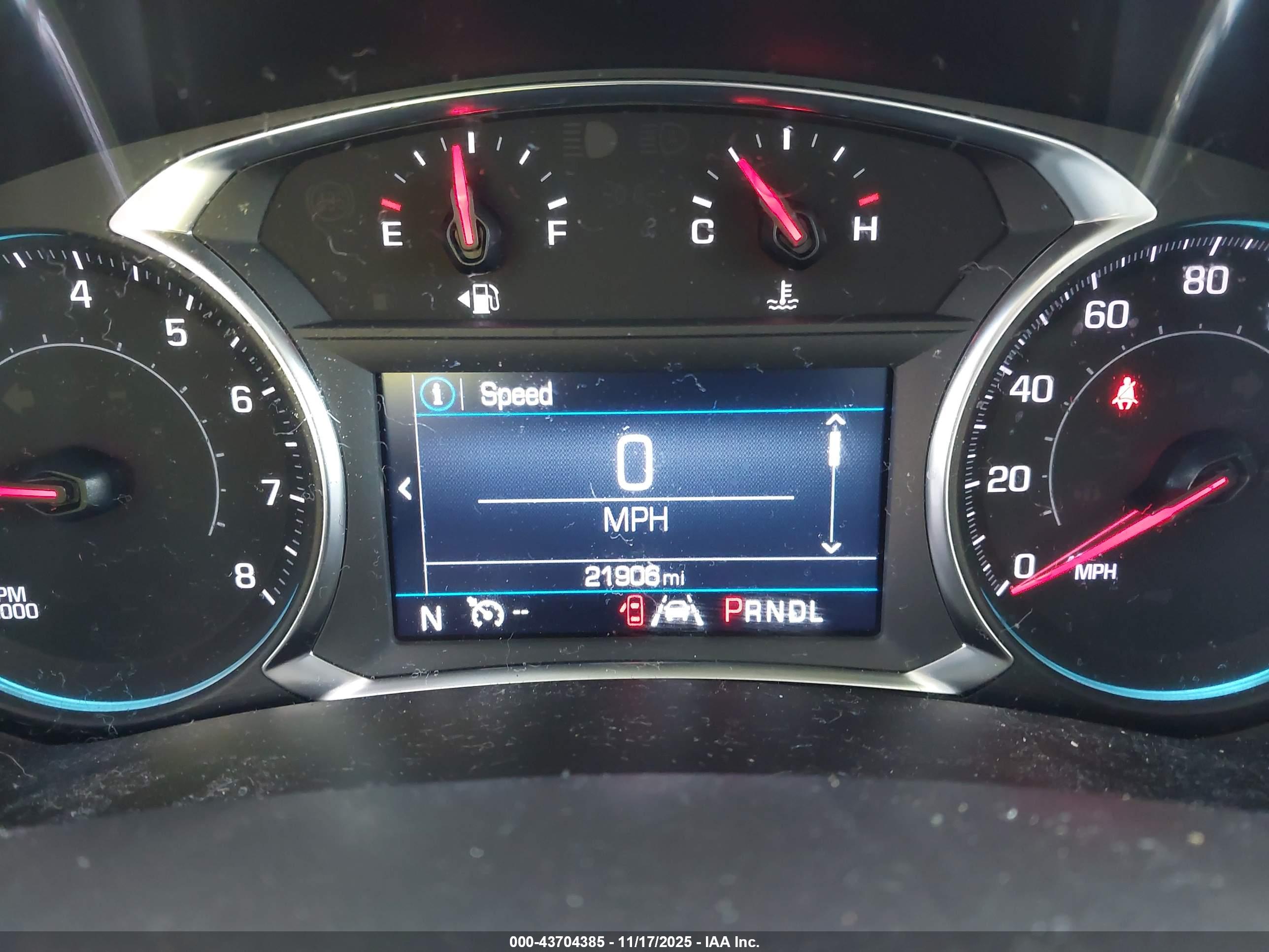 CHEVROLET EQUINOX image 7