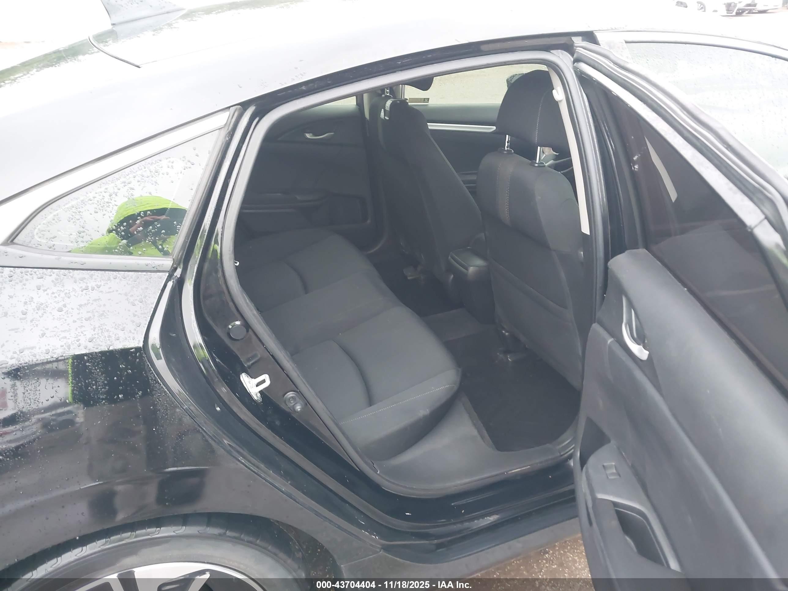 HONDA CIVIC image 8