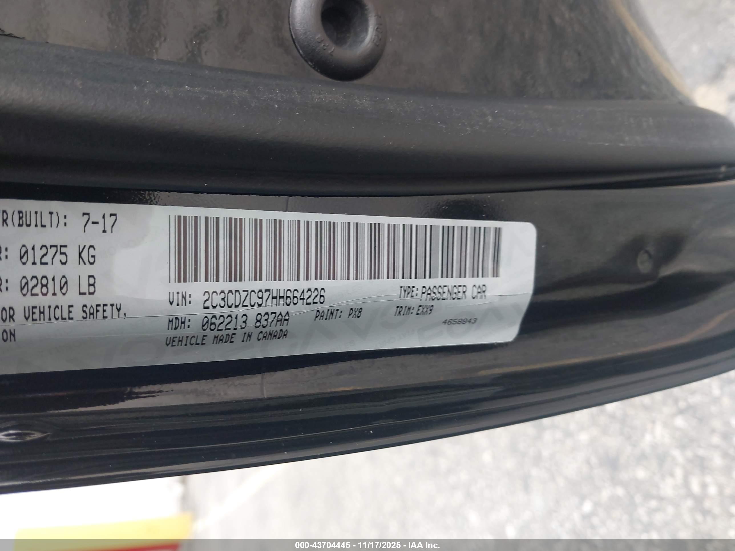 DODGE CHALLENGER image 9