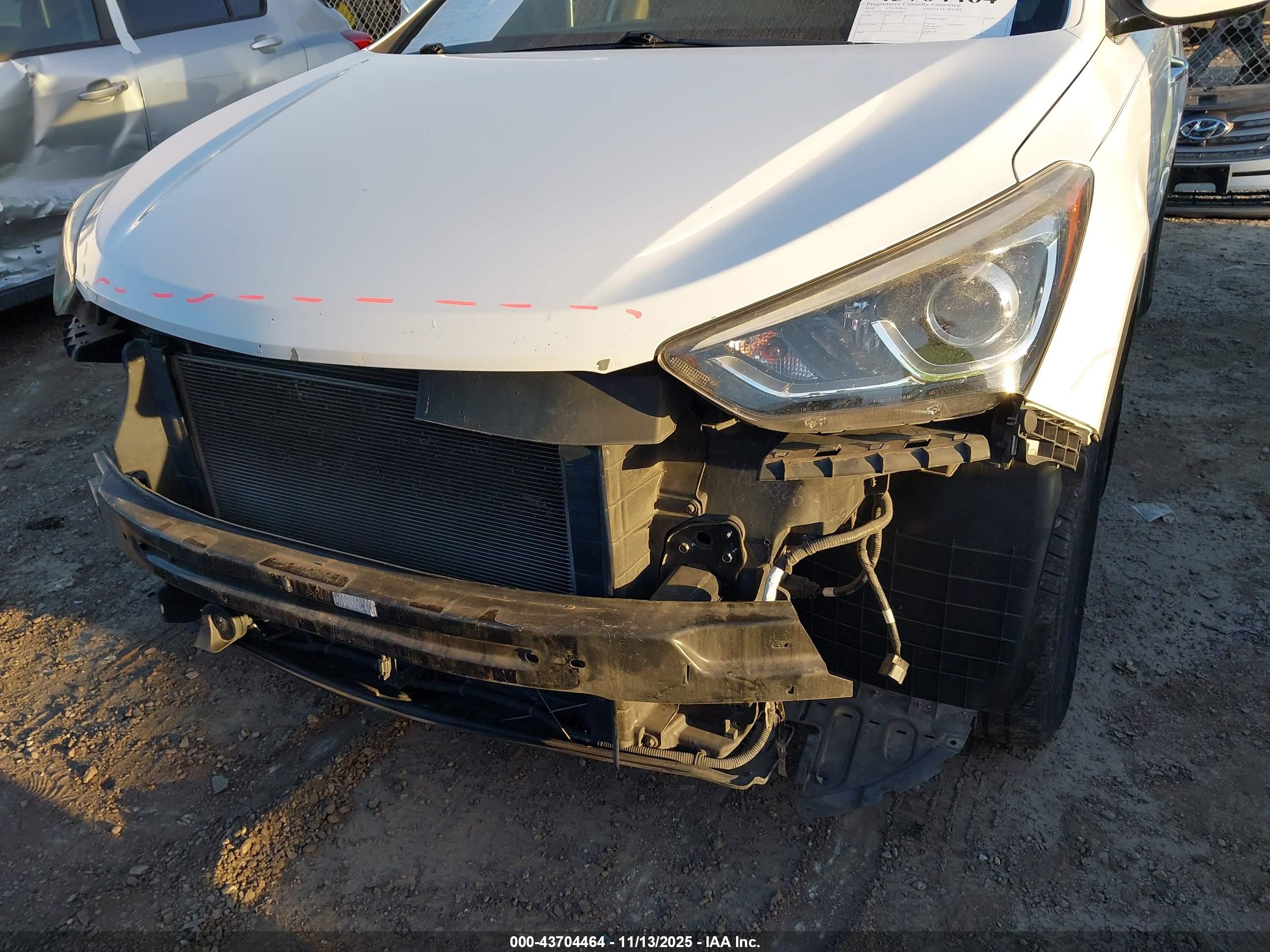 HYUNDAI SANTA image 6