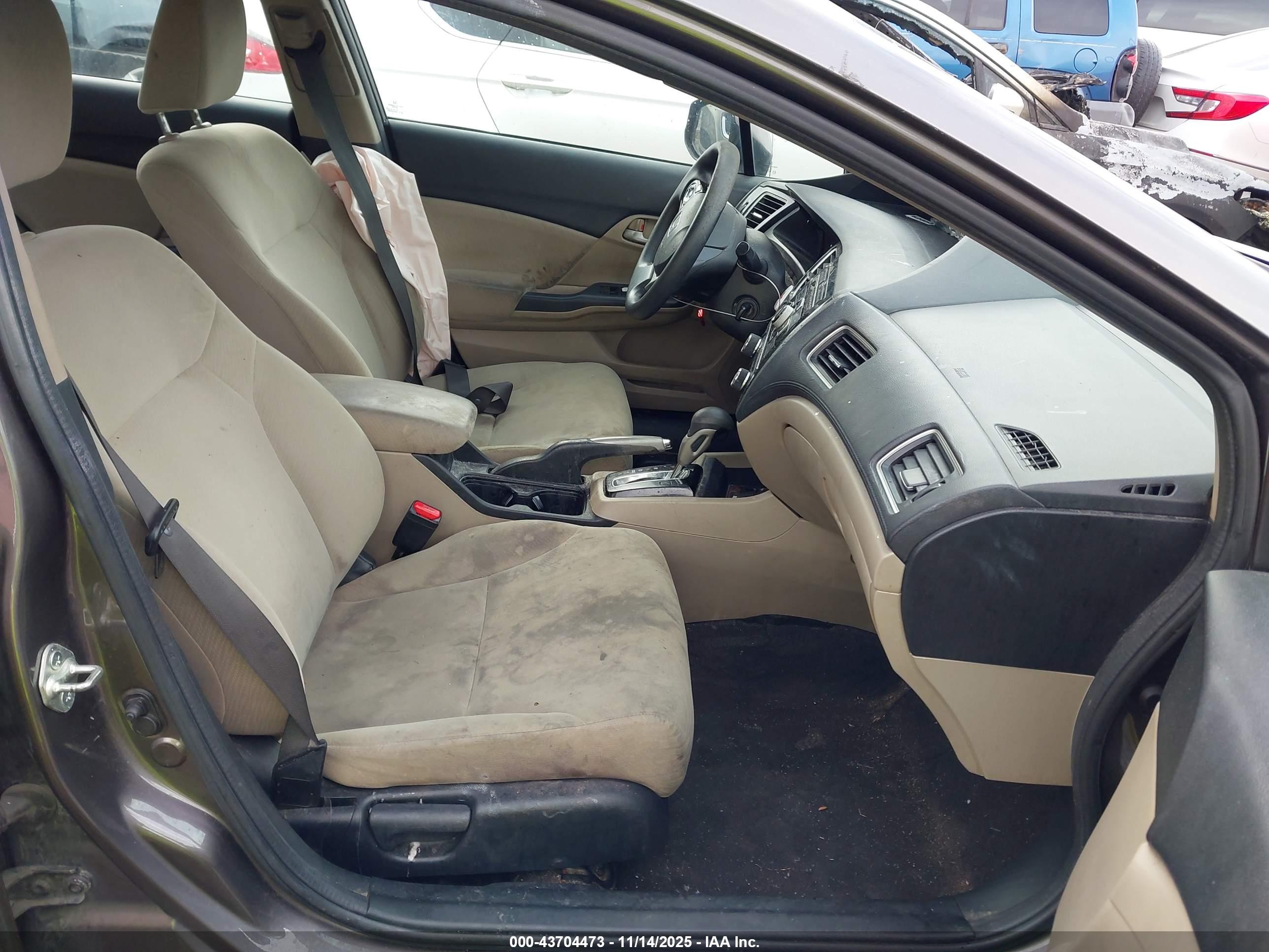 HONDA CIVIC image 5
