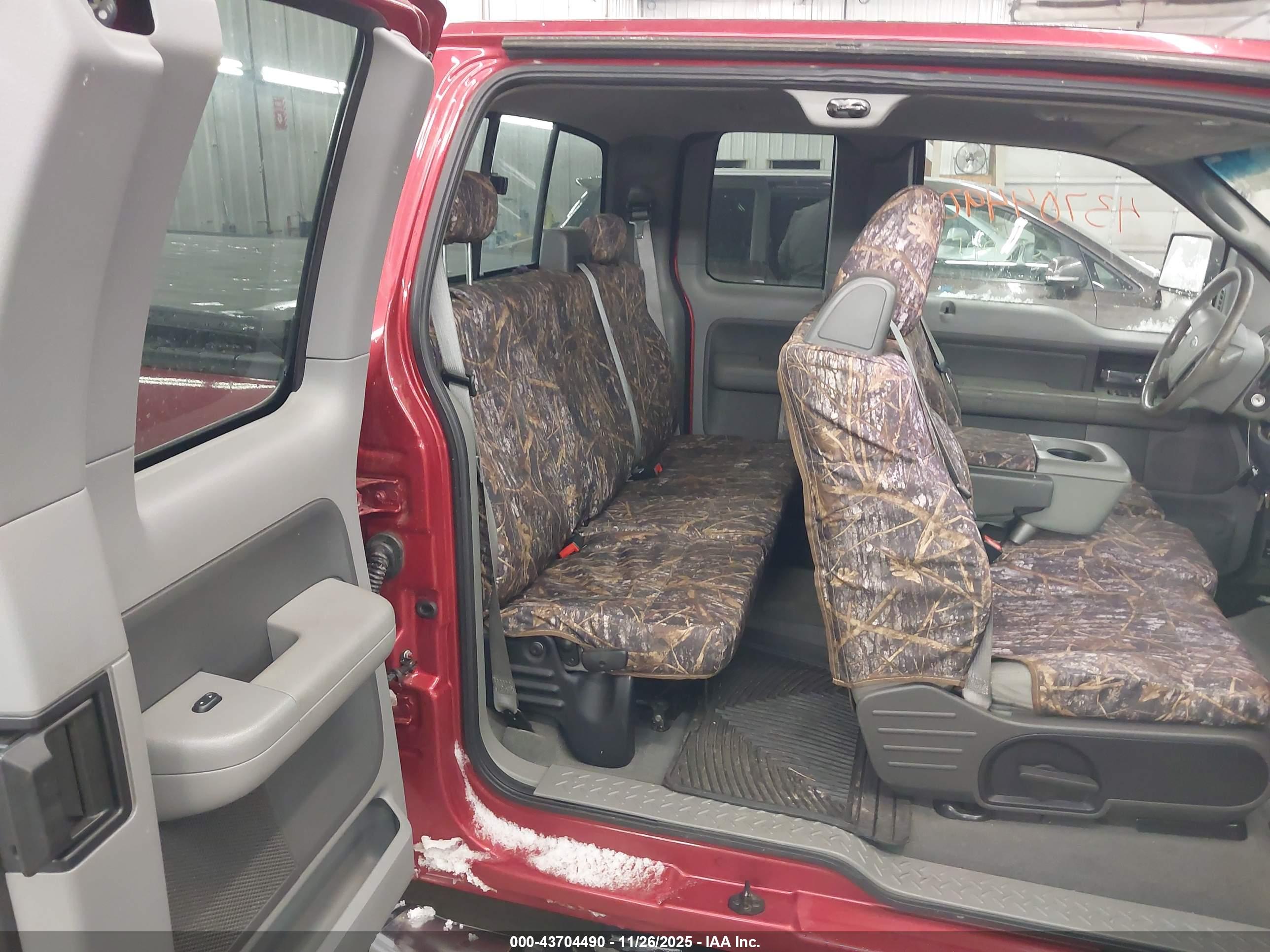 FORD F-150 image 8