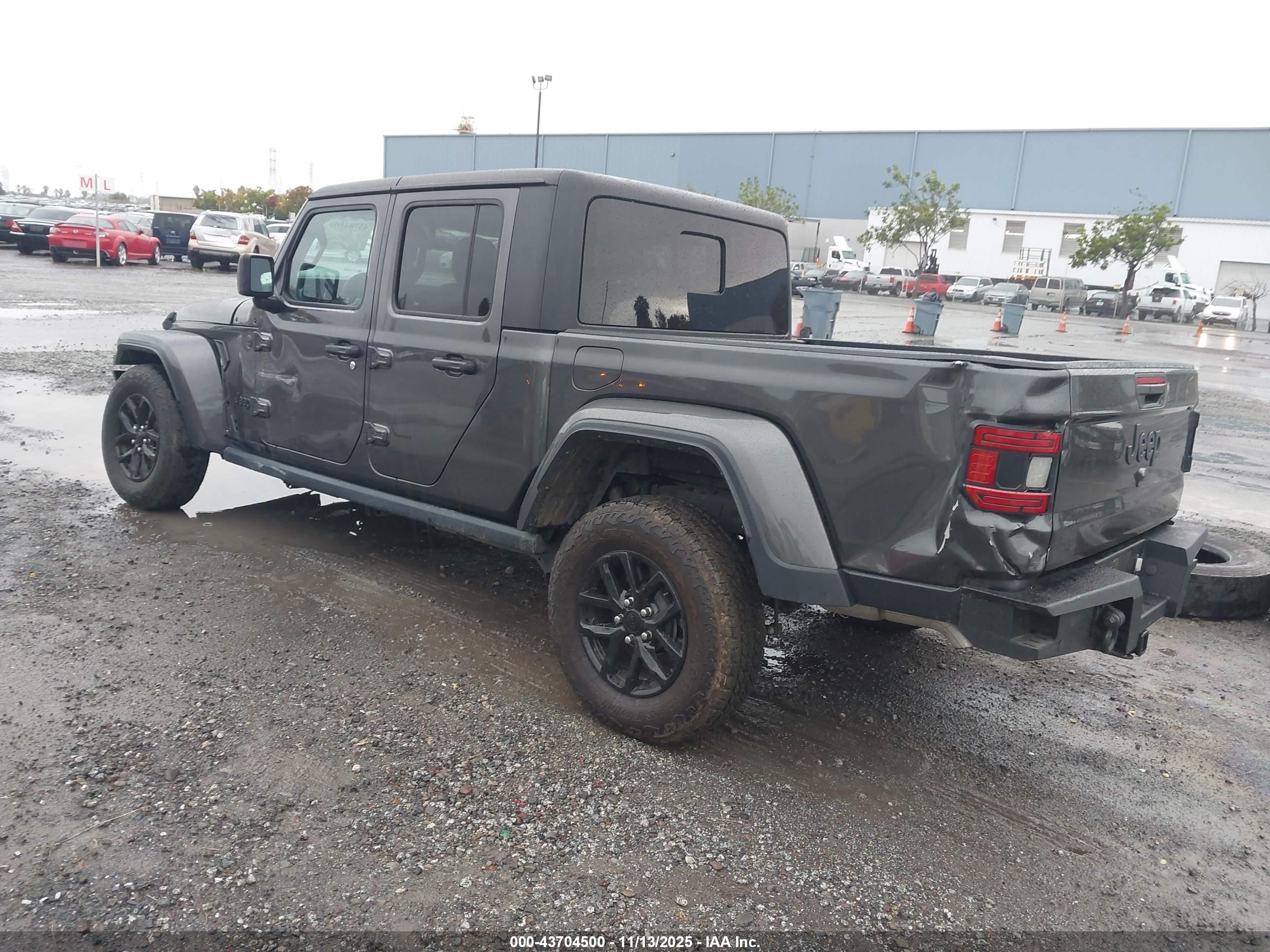 JEEP GLADIATOR image 3
