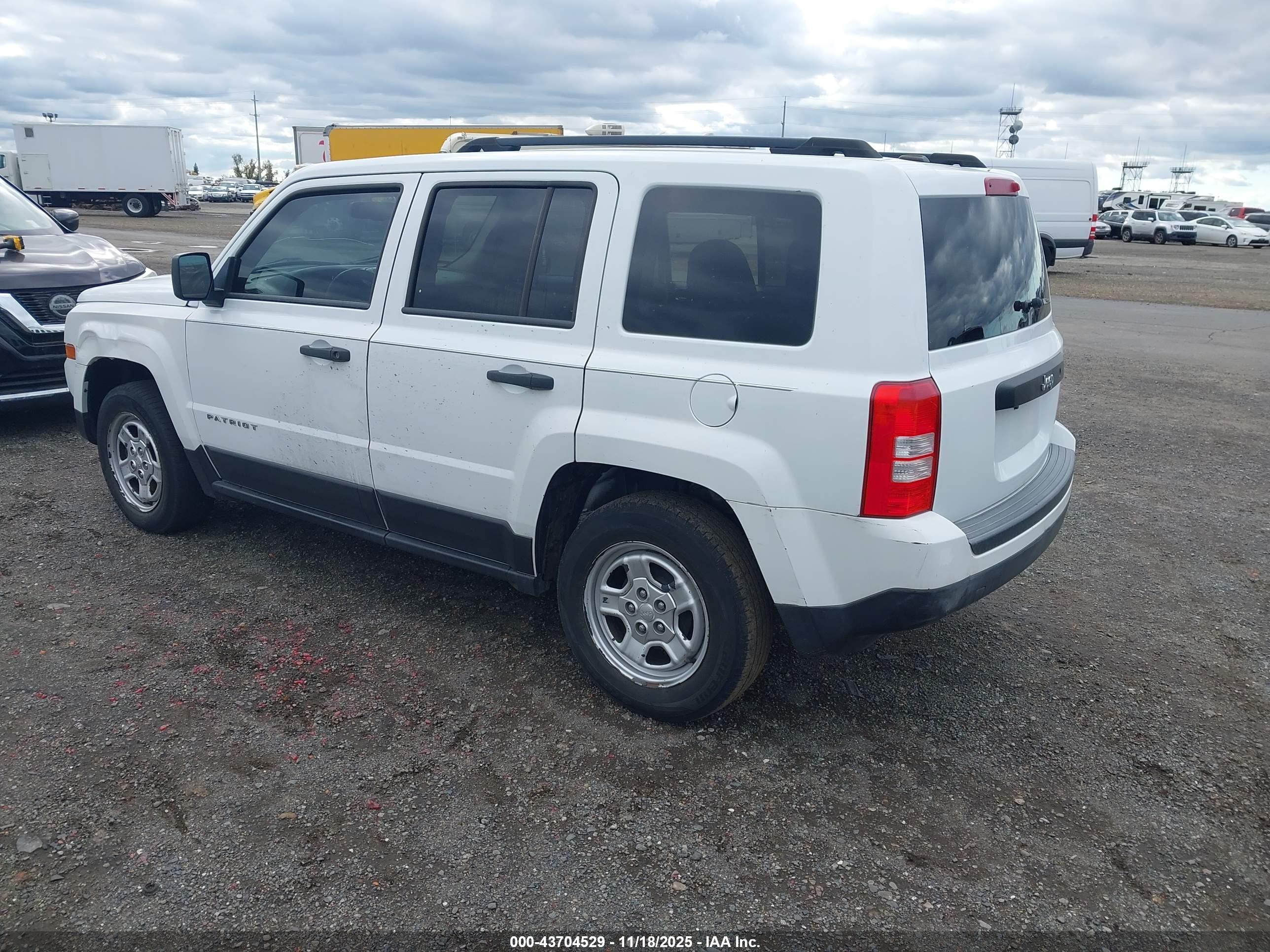 JEEP PATRIOT image 3