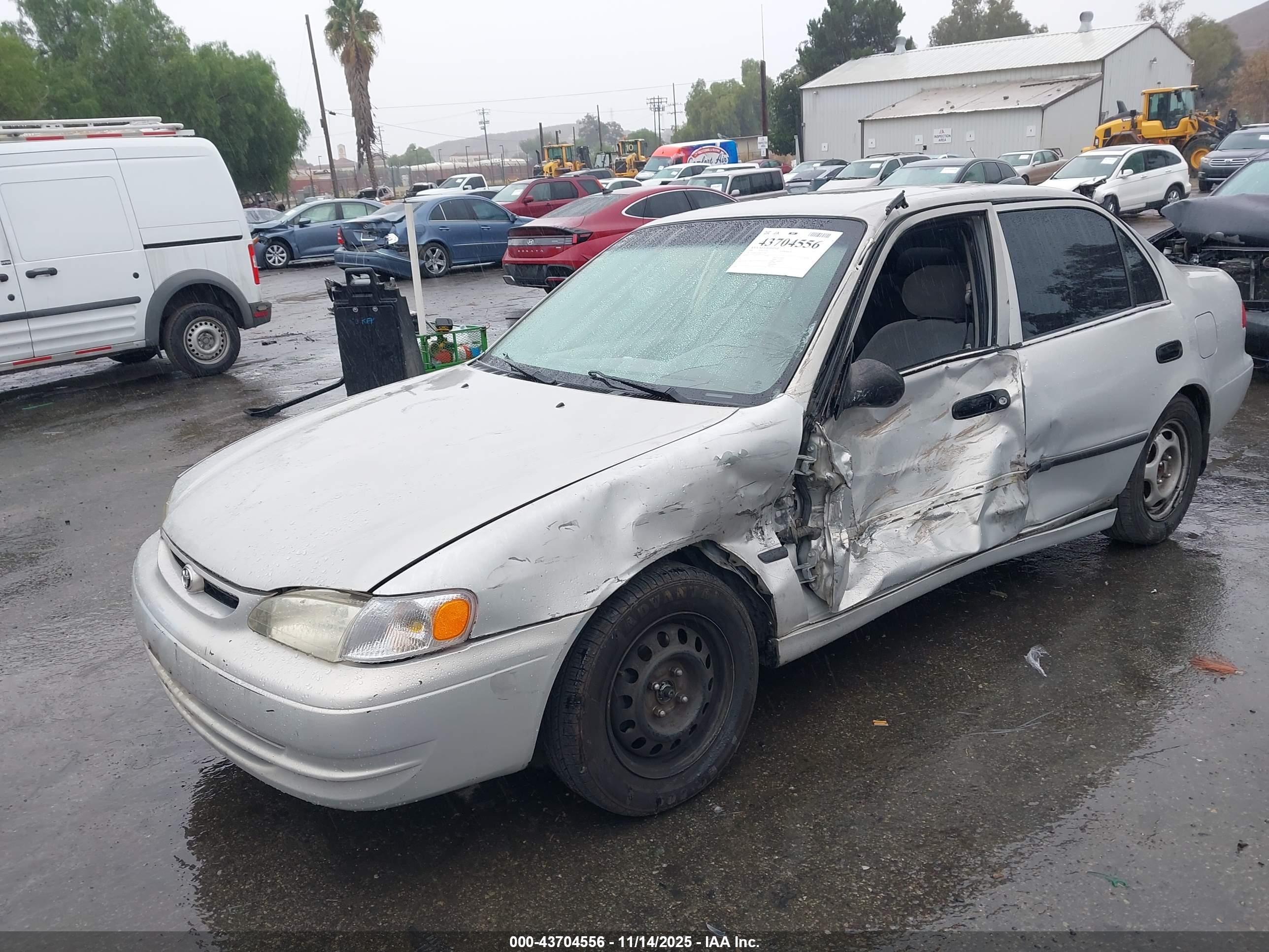 TOYOTA COROLLA image 2