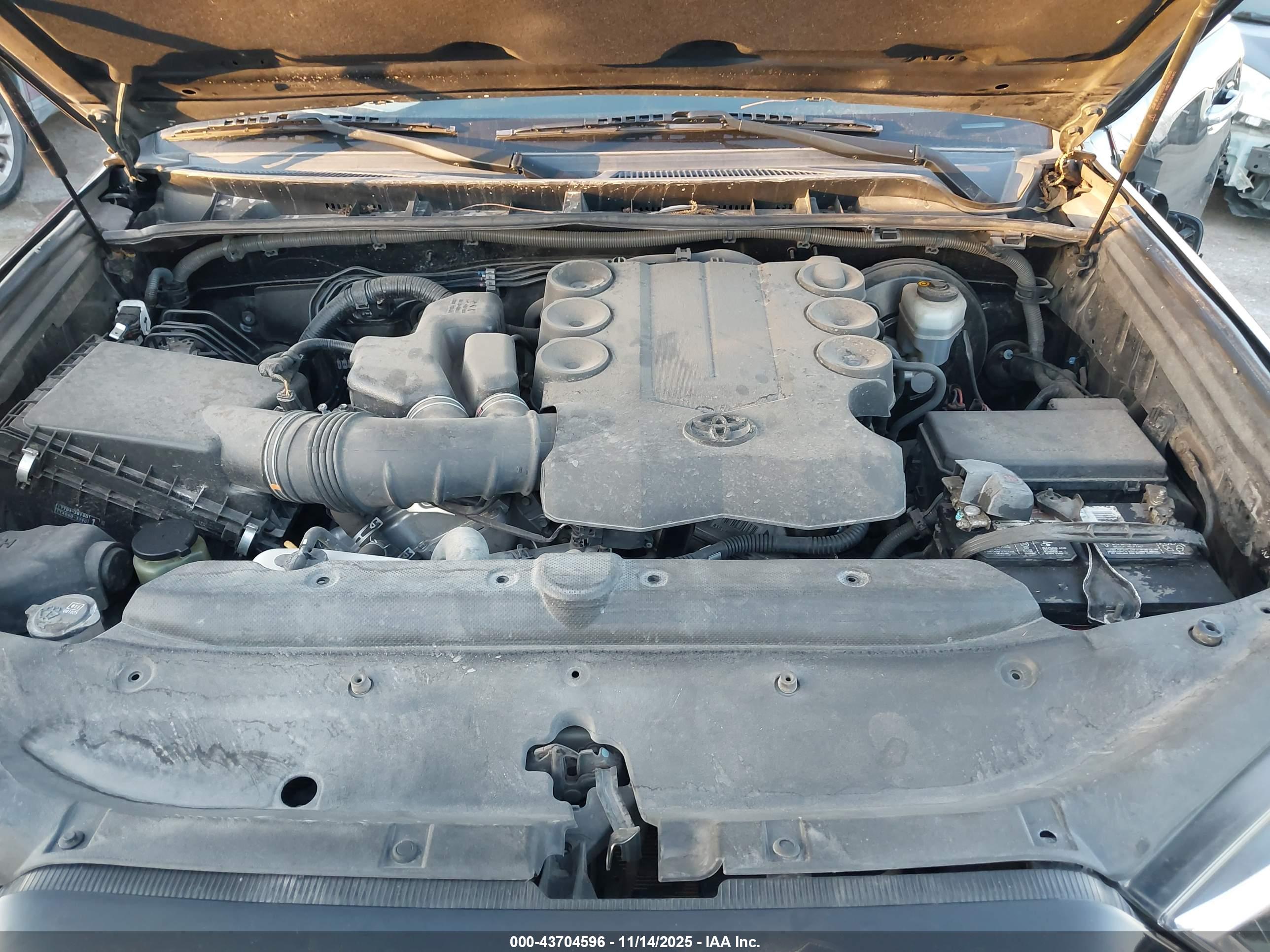 TOYOTA 4RUNNER image 10