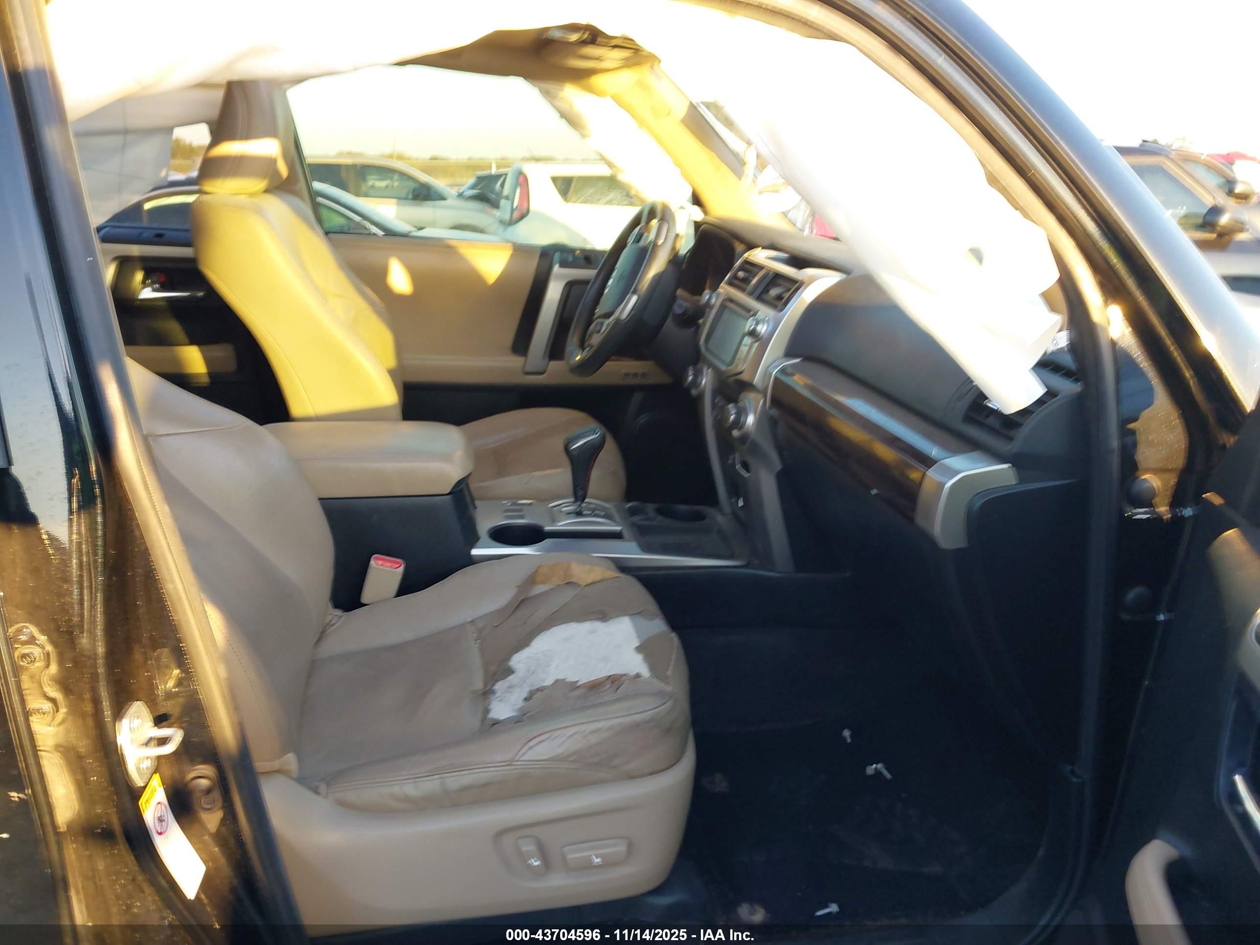 TOYOTA 4RUNNER image 5