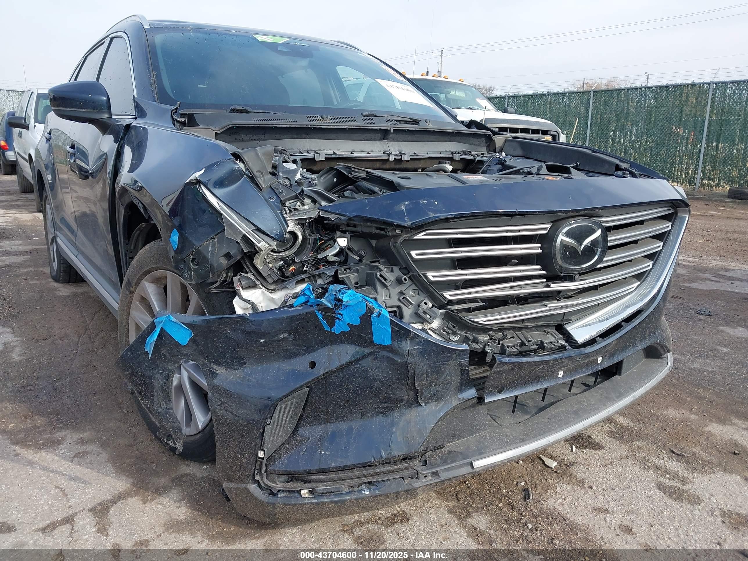 MAZDA CX-9 image 6
