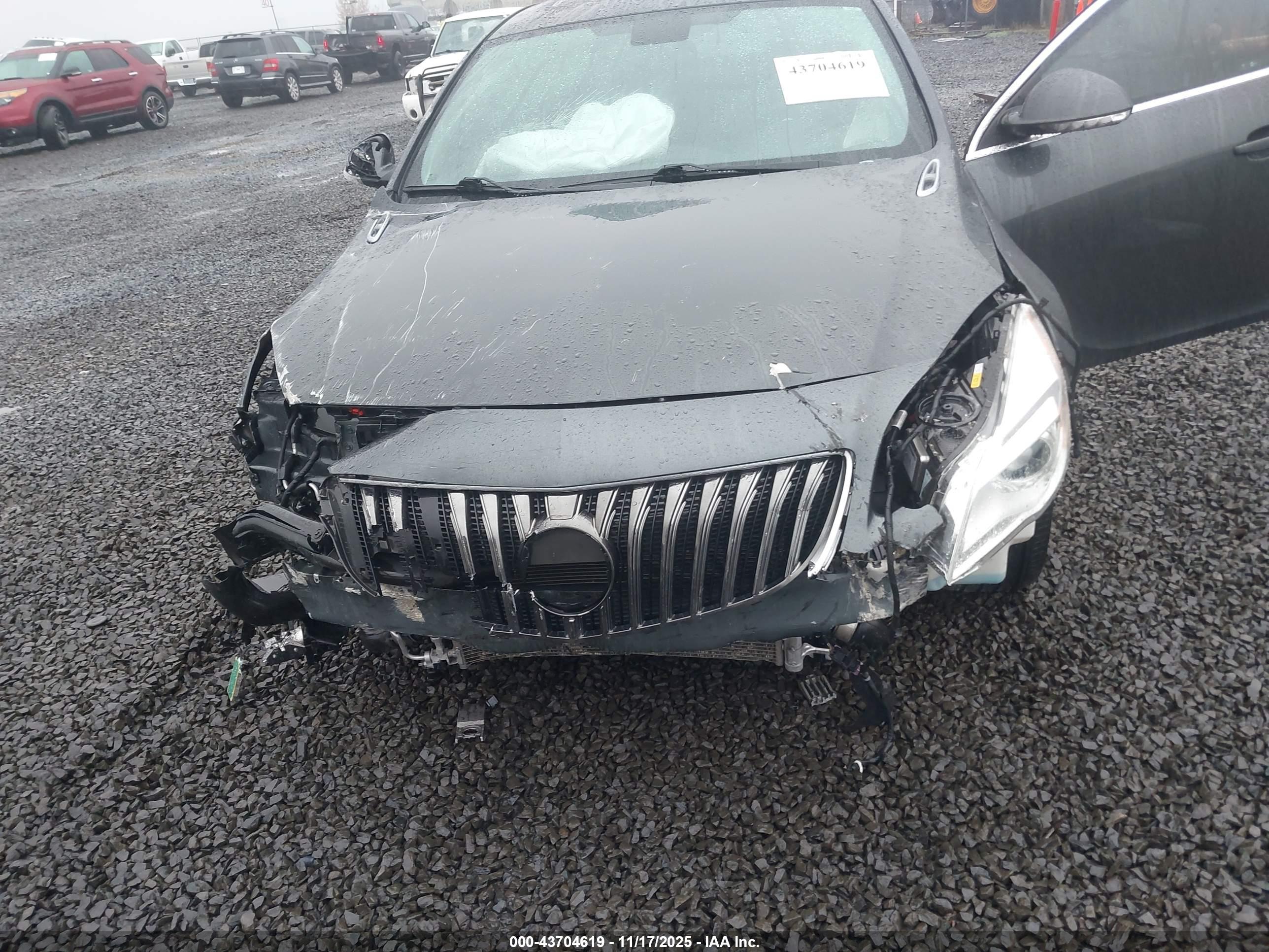 BUICK REGAL image 6