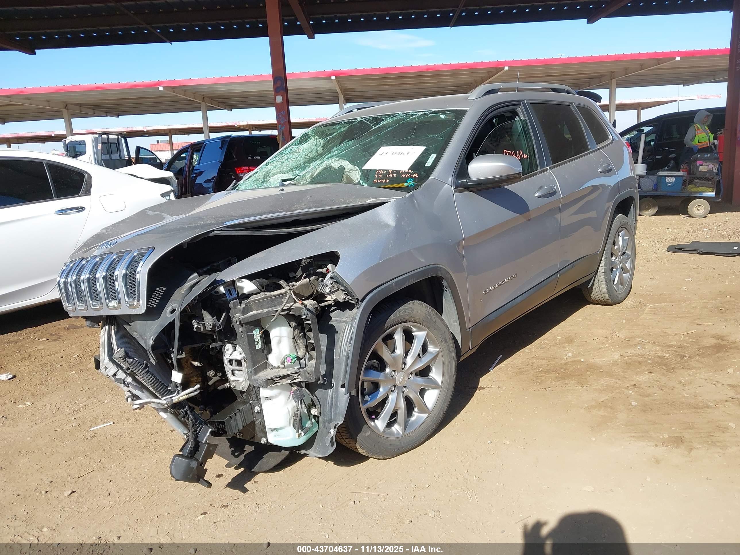 JEEP CHEROKEE image 2