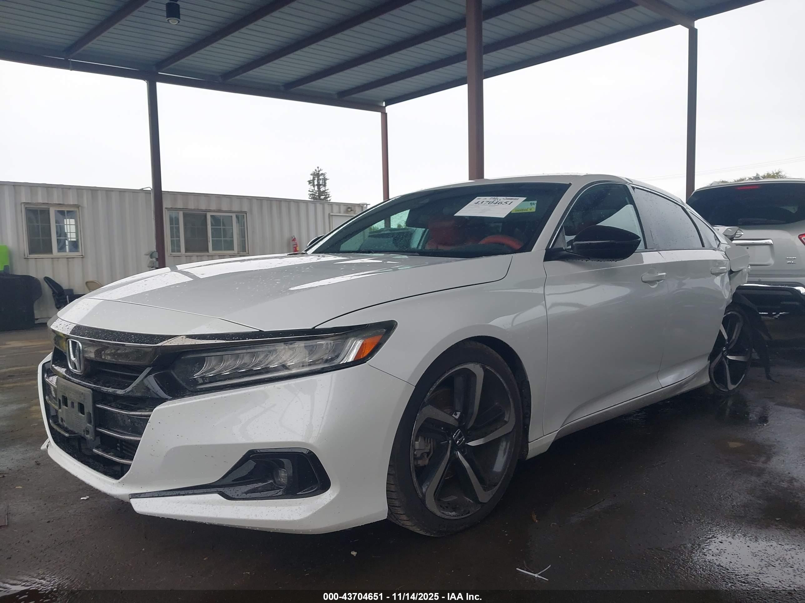 HONDA ACCORD image 2