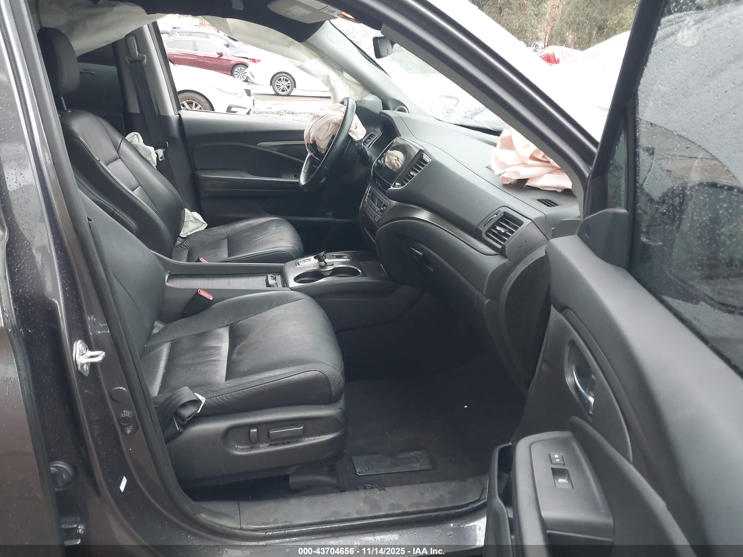 HONDA PILOT image 5