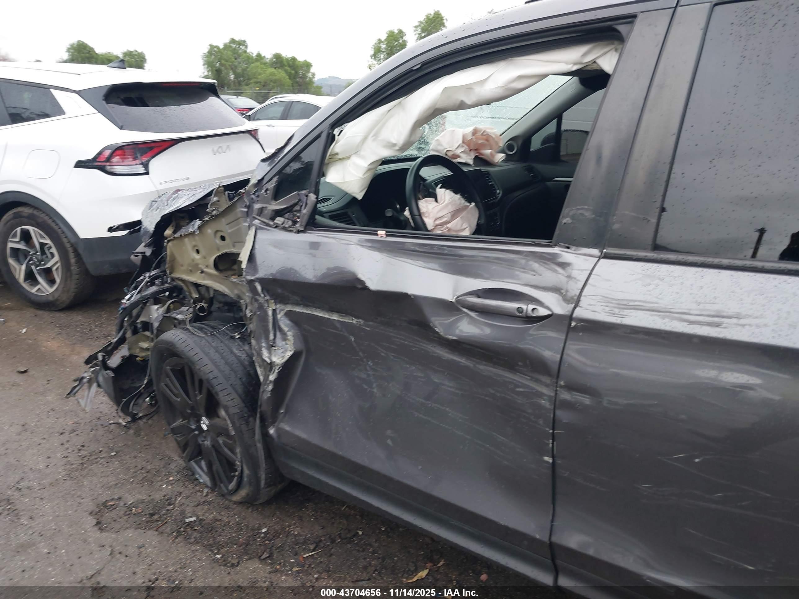 HONDA PILOT image 6