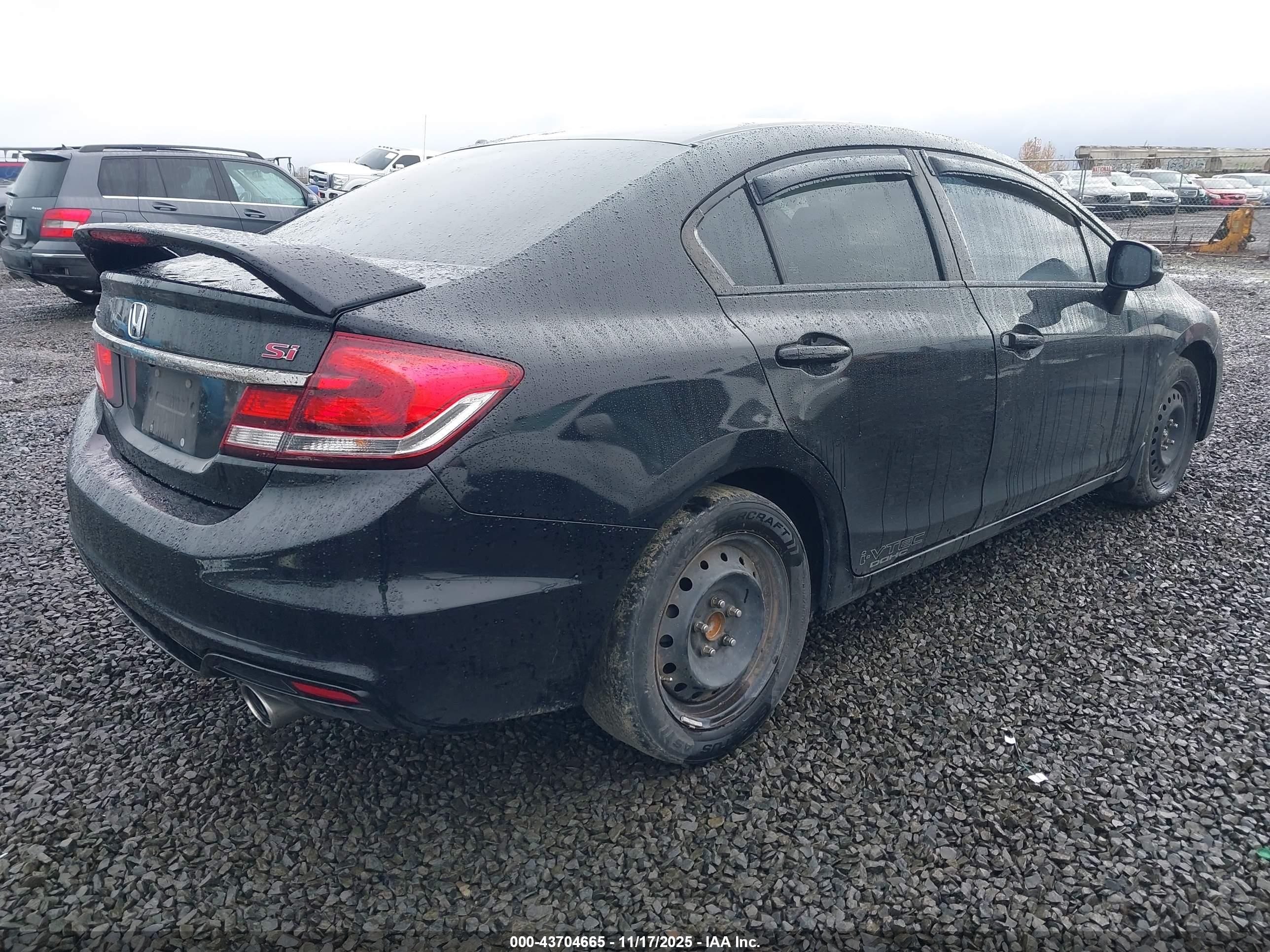 HONDA CIVIC image 4