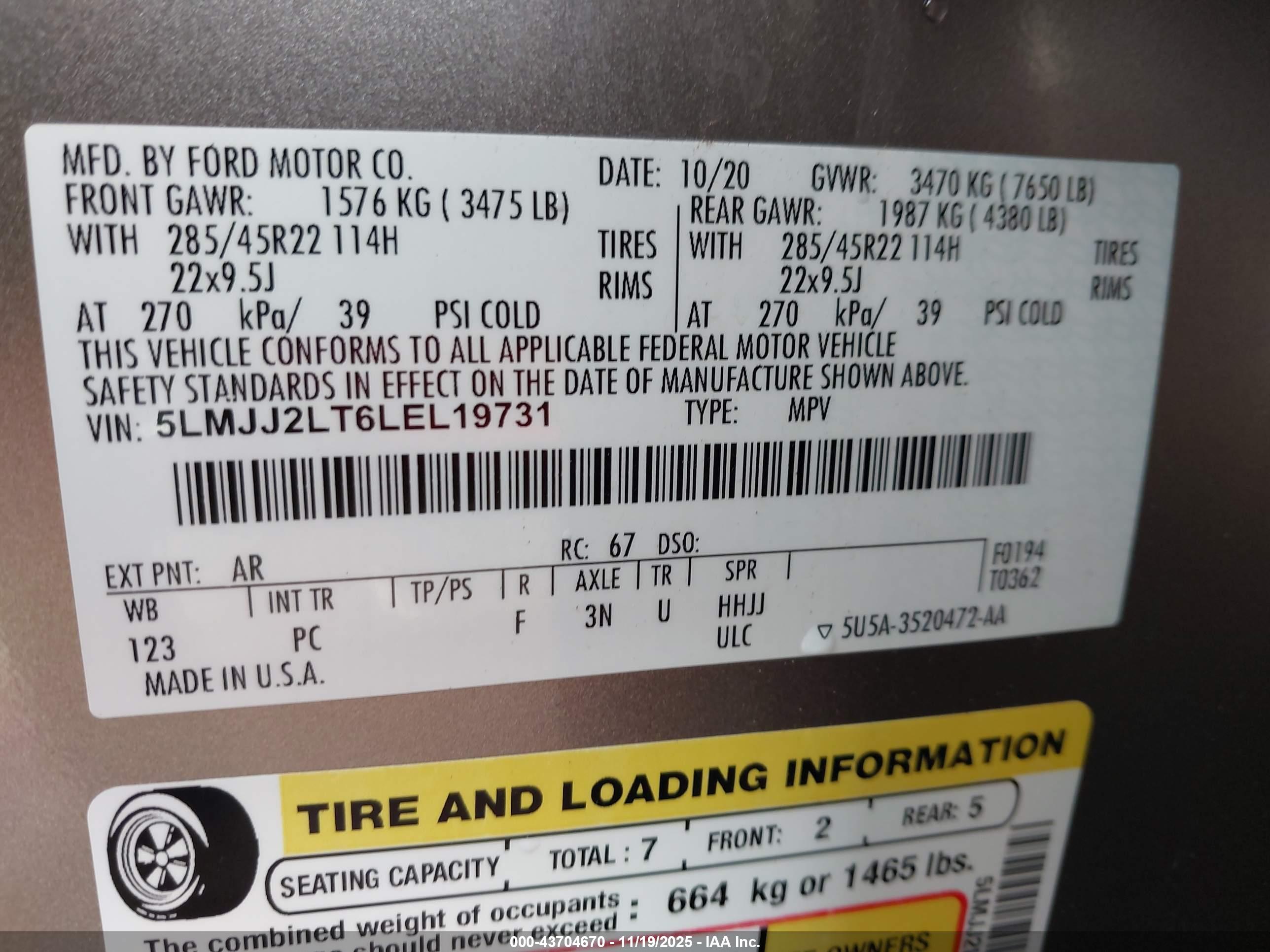 LINCOLN NAVIGATOR image 9