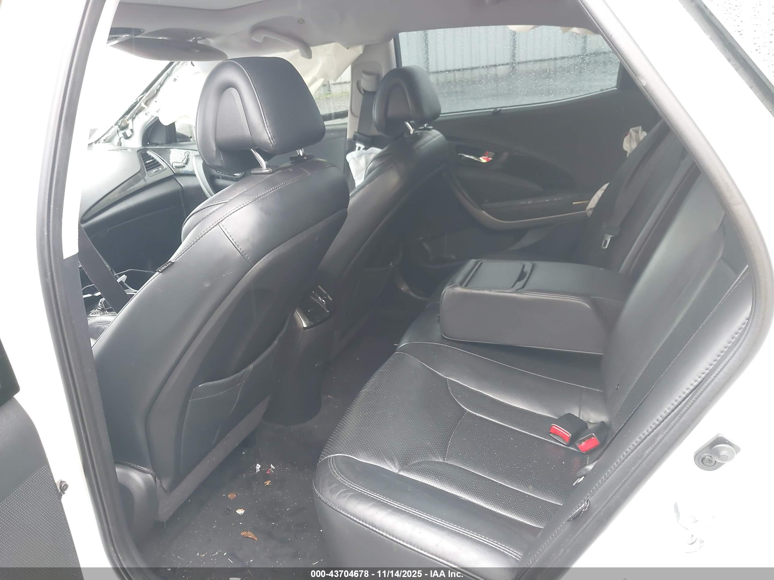 HYUNDAI AZERA image 8