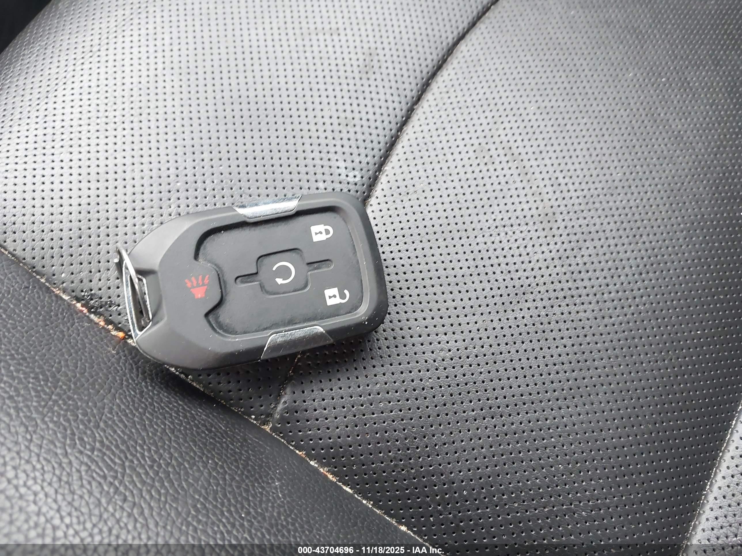 GMC TERRAIN image 11