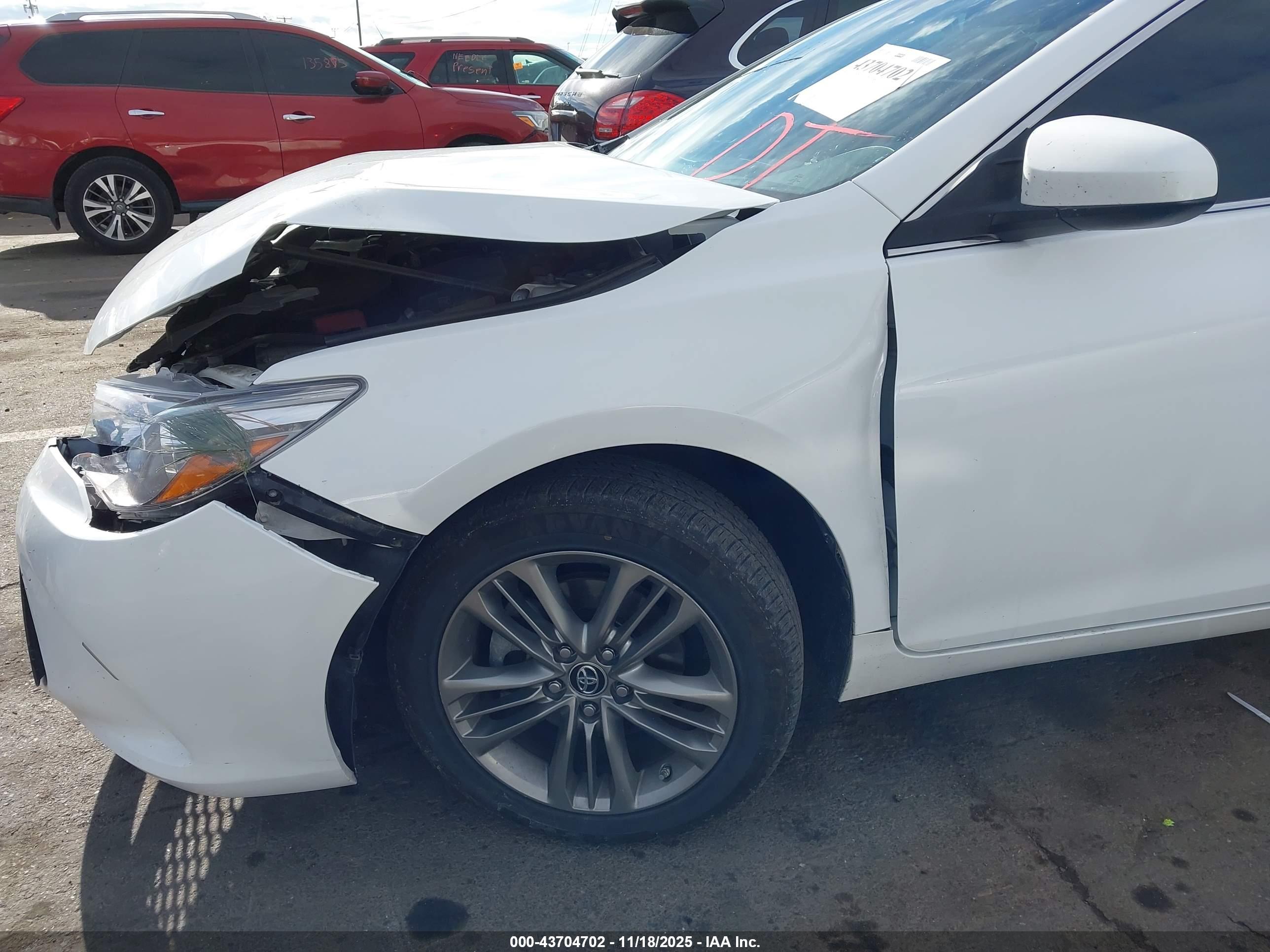 TOYOTA CAMRY image 6