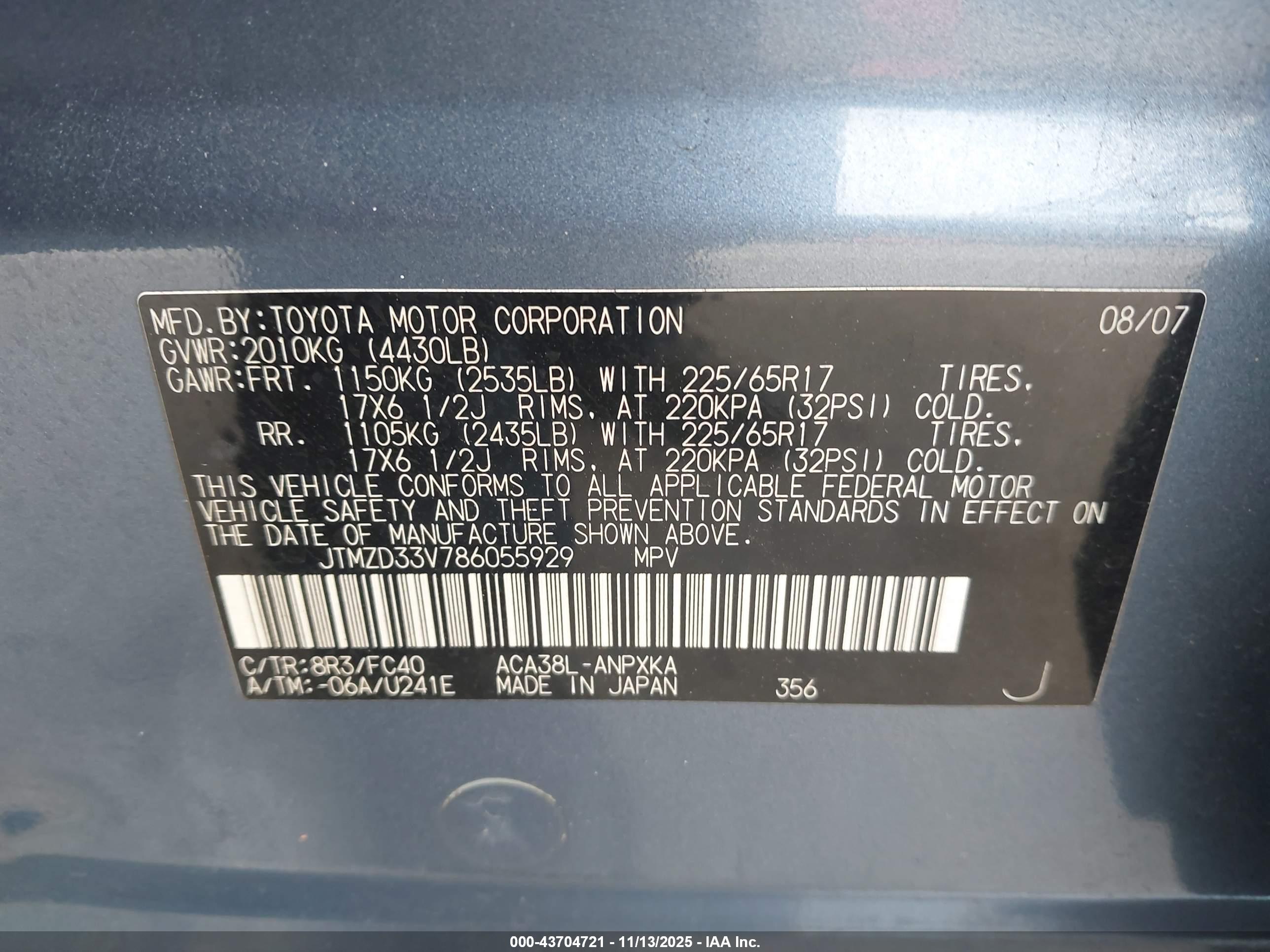 TOYOTA RAV4 image 9